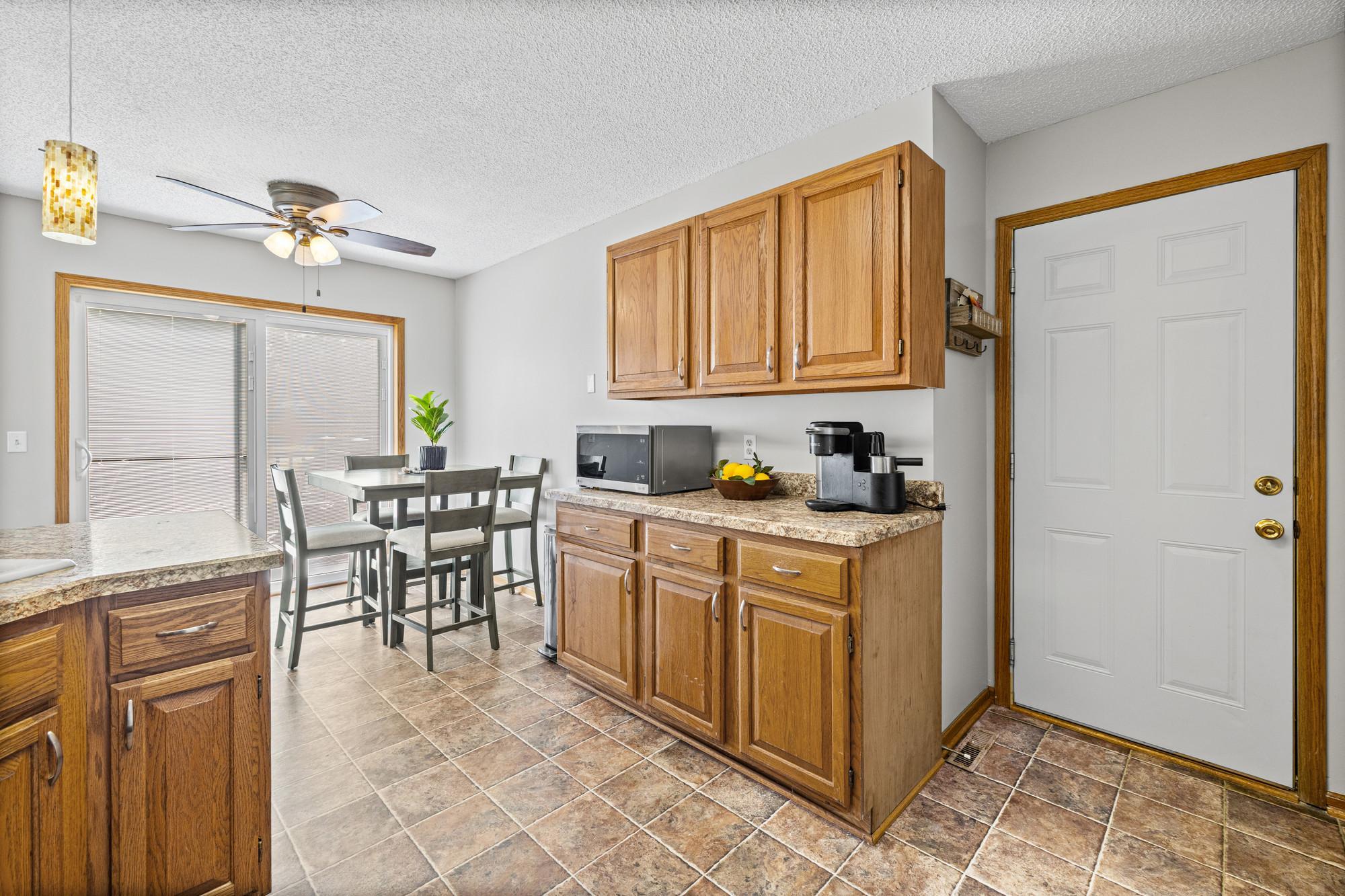View of Residential at 6775 Gretchen Lane, Oakdale MN 55128, Oakdale (12 of 42) - Mike Wilen | Minnesota Team Real Estate