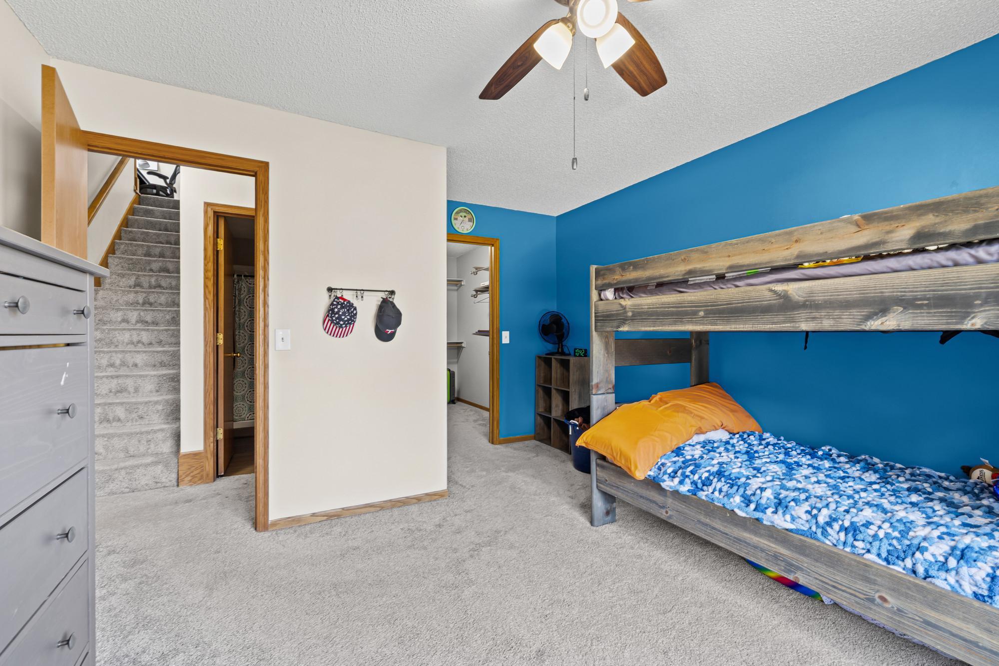 View of Residential at 6775 Gretchen Lane, Oakdale MN 55128, Oakdale (25 of 42) - Mike Wilen | Minnesota Team Real Estate