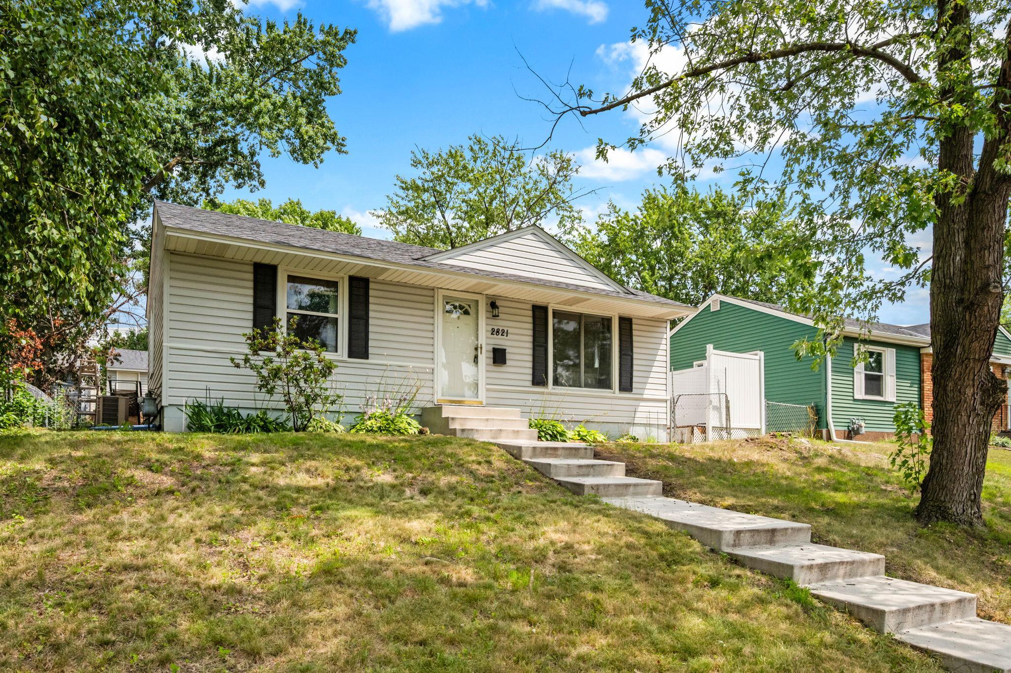View of Residential at 2821 Quebec Avenue, Saint Louis Park MN 55426, Saint Louis Park (2 of 23) - Mike Wilen | Minnesota Team Real Estate