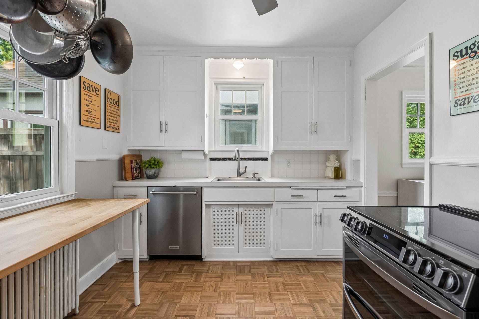 View of Residential at 5336 Ewing Avenue, Minneapolis MN 55410, Minneapolis (14 of 51) - Mike Wilen | Minnesota Team Real Estate