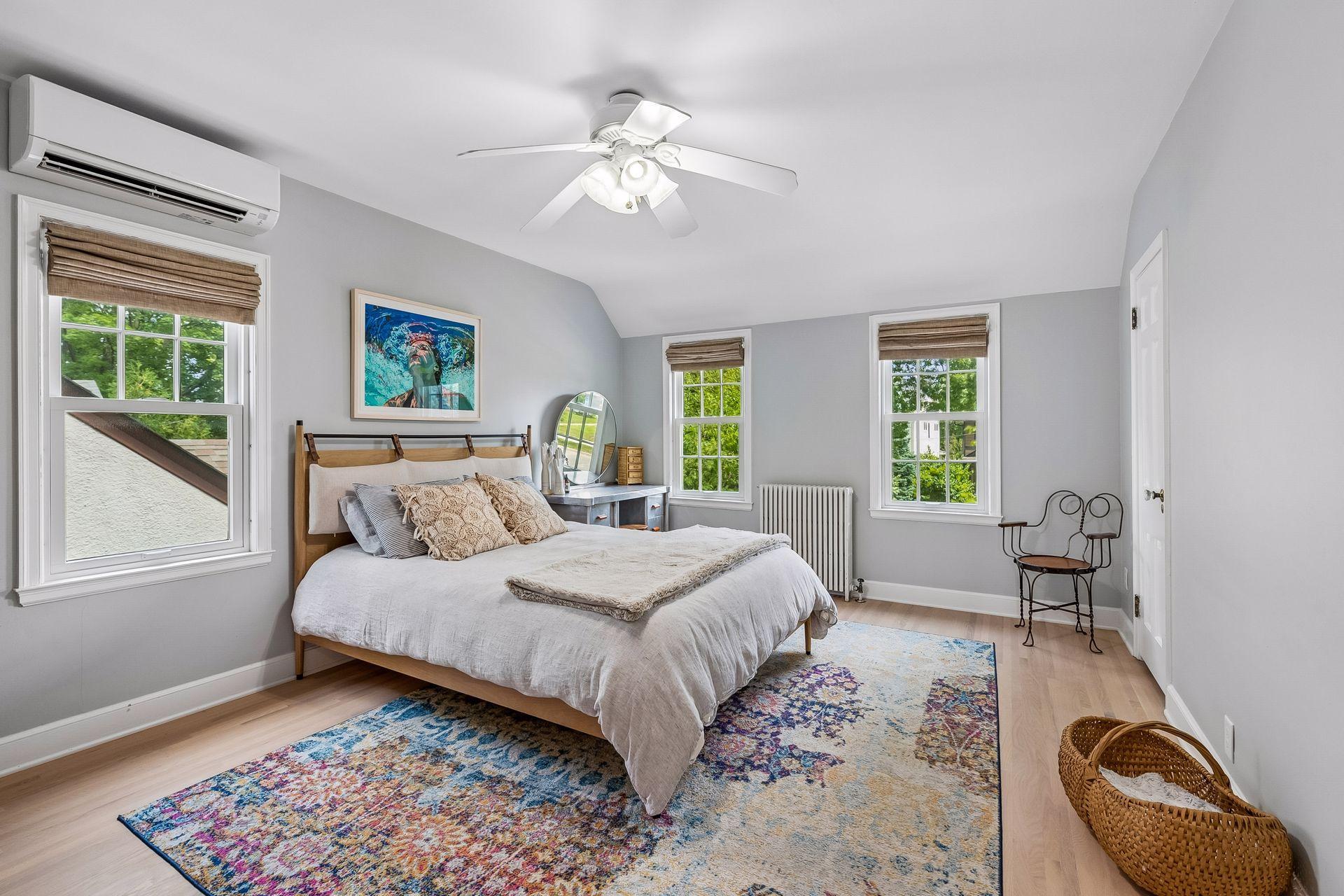 View of Residential at 5336 Ewing Avenue, Minneapolis MN 55410, Minneapolis (19 of 51) - Mike Wilen | Minnesota Team Real Estate