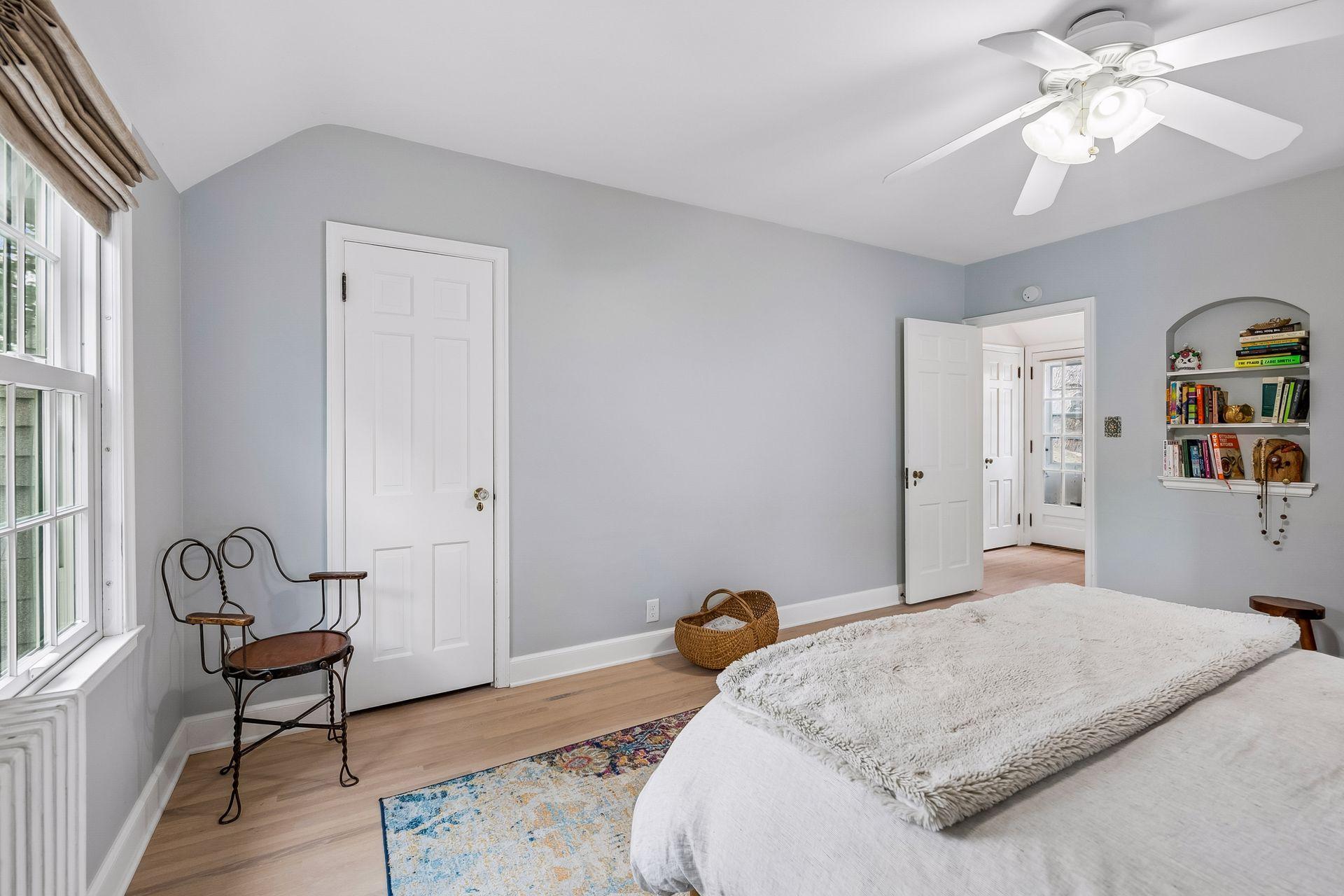 View of Residential at 5336 Ewing Avenue, Minneapolis MN 55410, Minneapolis (20 of 51) - Mike Wilen | Minnesota Team Real Estate