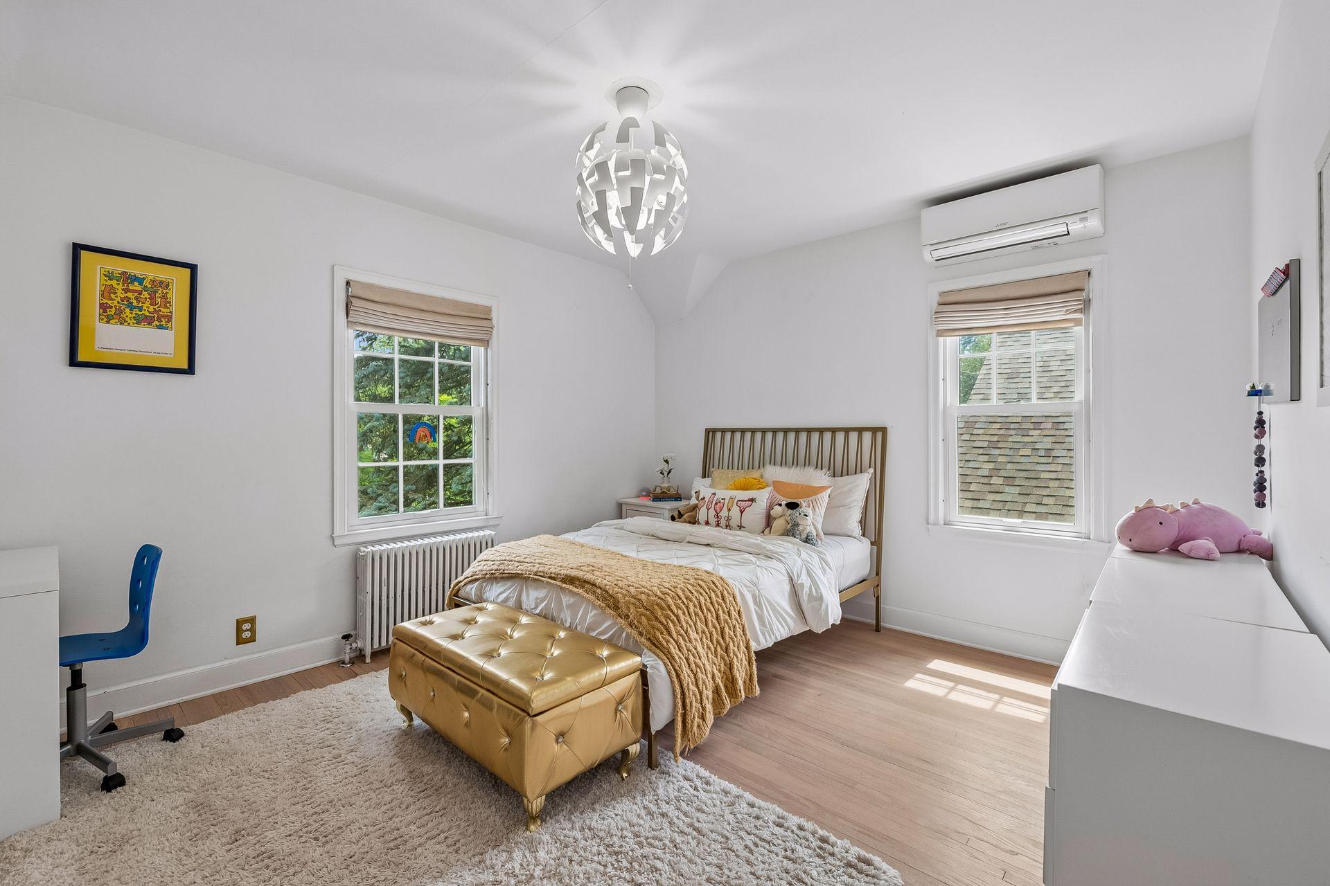 View of Residential at 5336 Ewing Avenue, Minneapolis MN 55410, Minneapolis (21 of 51) - Mike Wilen | Minnesota Team Real Estate