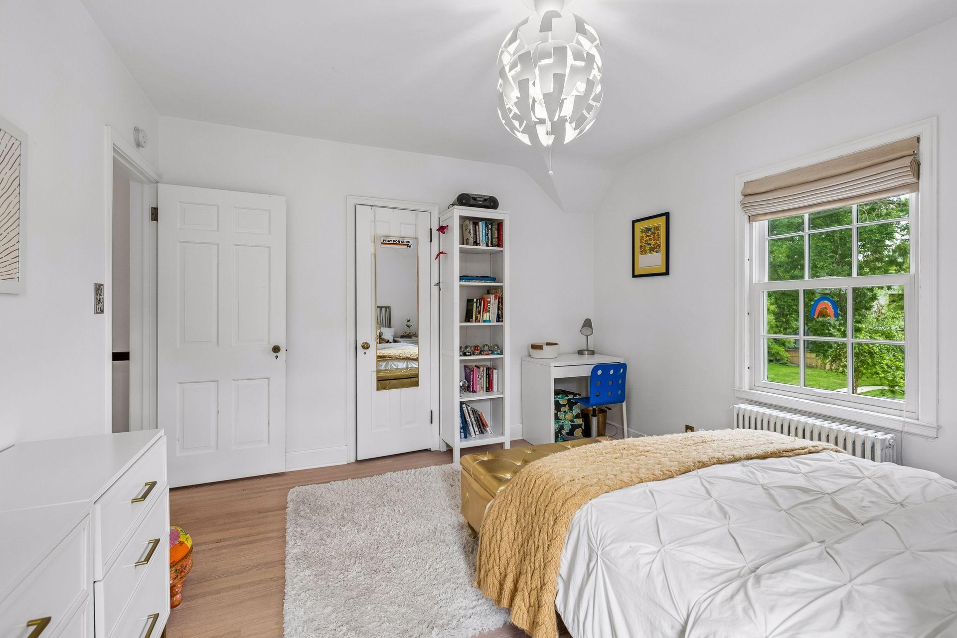 View of Residential at 5336 Ewing Avenue, Minneapolis MN 55410, Minneapolis (22 of 51) - Mike Wilen | Minnesota Team Real Estate