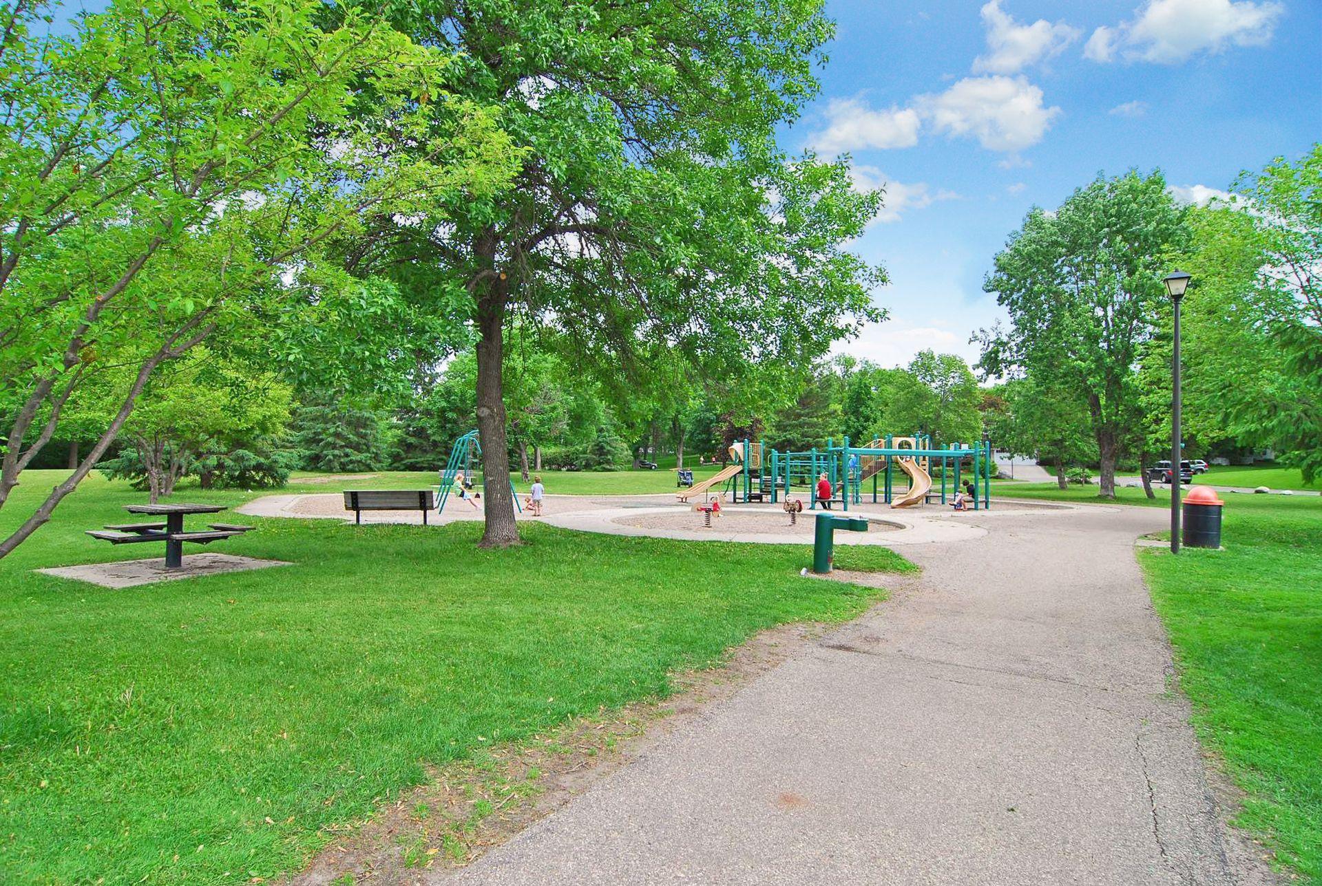 View of Residential at 5336 Ewing Avenue, Minneapolis MN 55410, Minneapolis (41 of 51) - Mike Wilen | Minnesota Team Real Estate