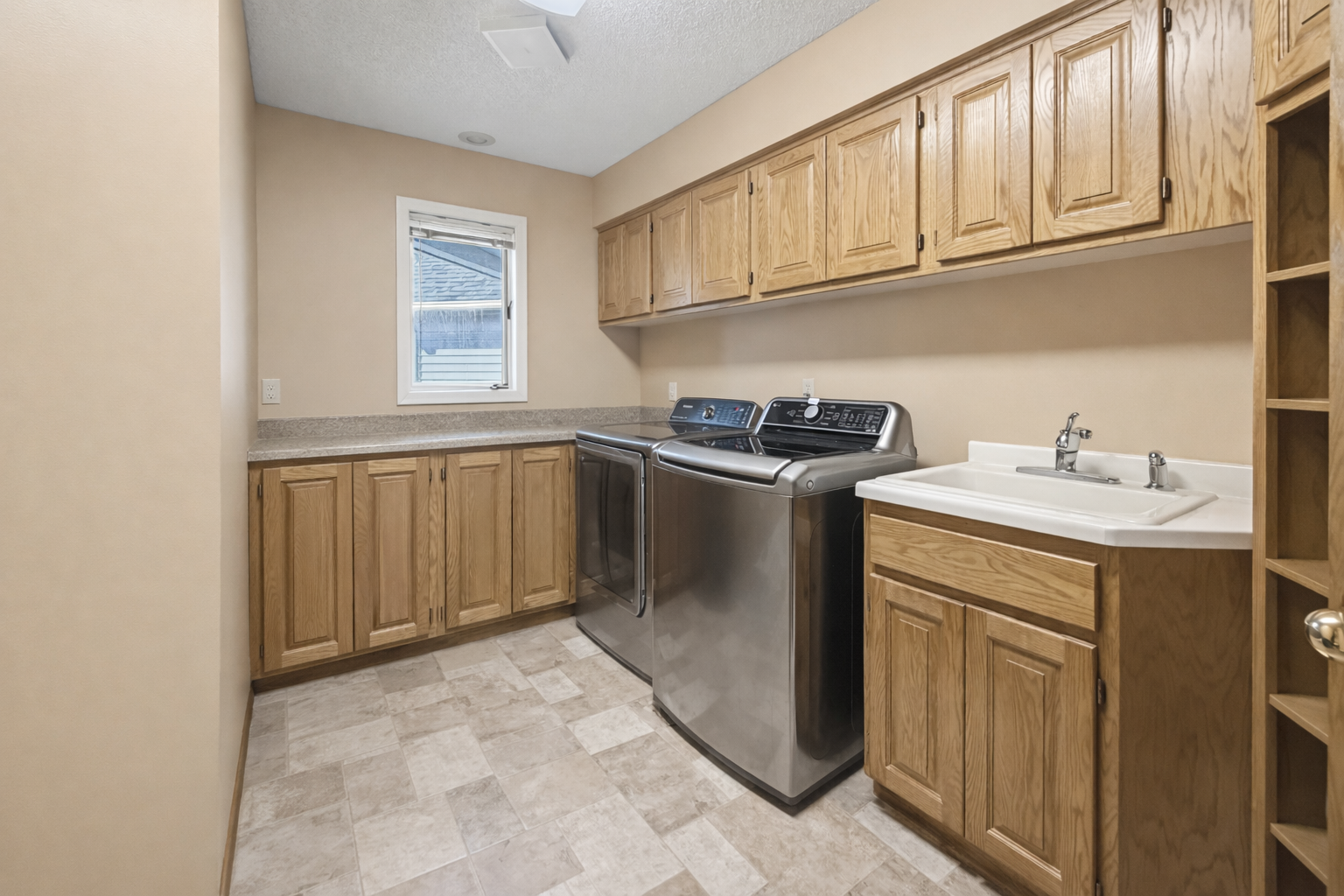 View of Residential at 8992 Hidden Meadow Road, Woodbury MN 55125, Woodbury (3 of 38) - Mike Wilen | Minnesota Team Real Estate