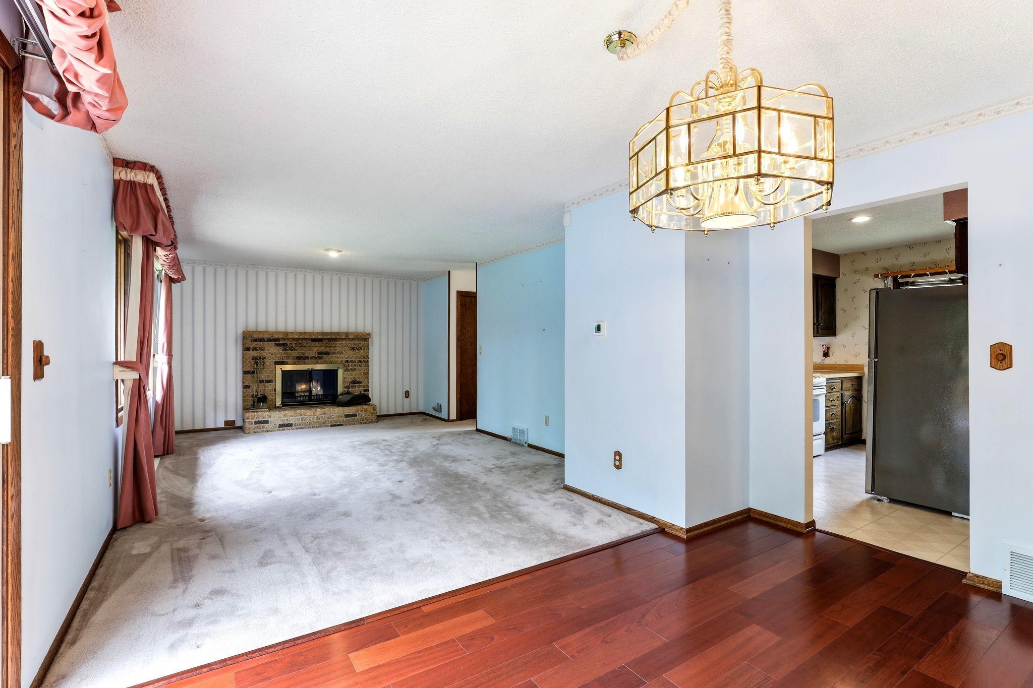 View of Residential at 525 Lakewood Drive, Maplewood MN 55119, Maplewood (11 of 46) - Mike Wilen | Minnesota Team Real Estate