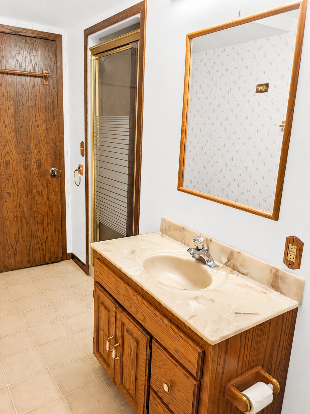 View of Residential at 525 Lakewood Drive, Maplewood MN 55119, Maplewood (31 of 46) - Mike Wilen | Minnesota Team Real Estate