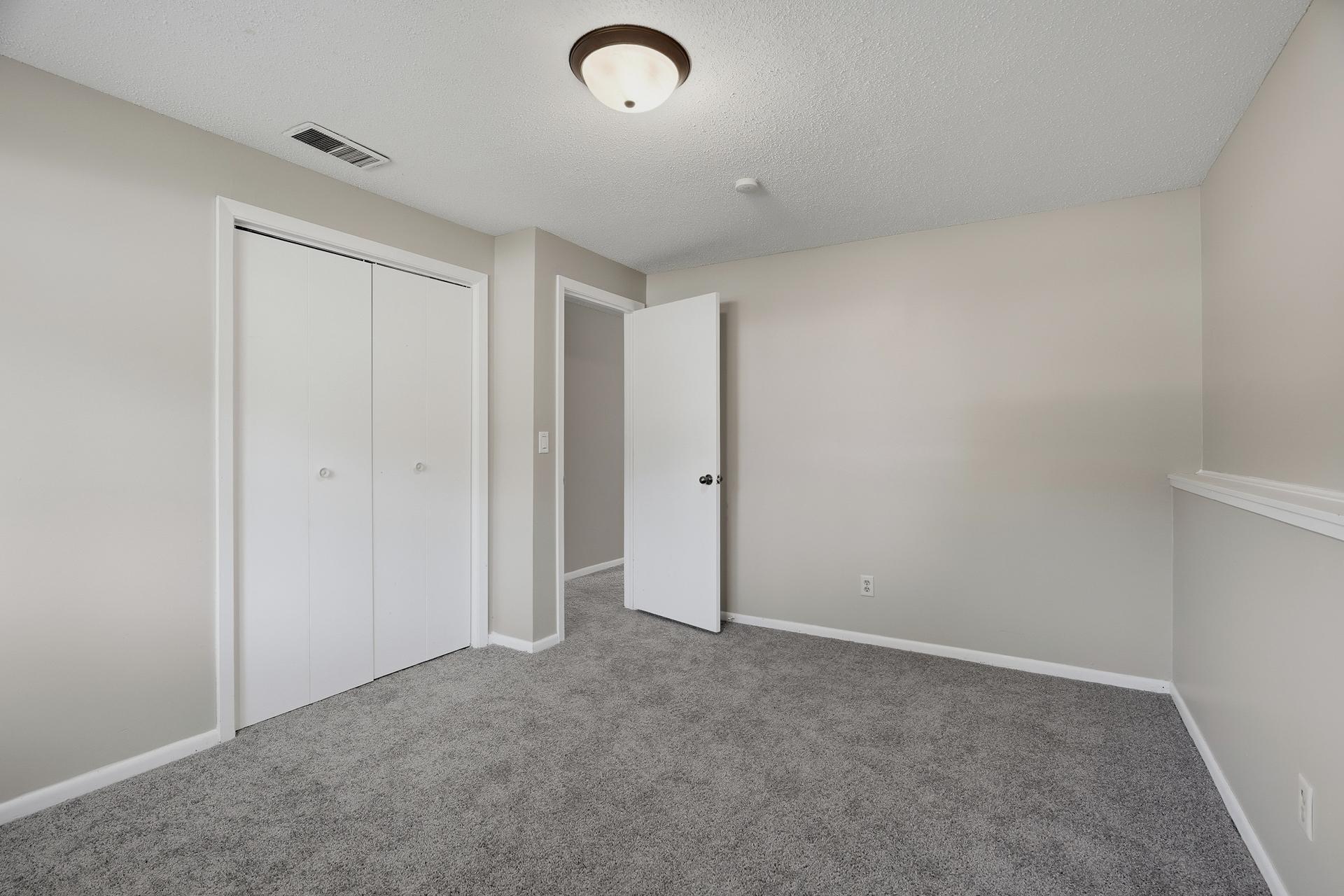 View of Residential at 9401 Briar Road, Bloomington MN 55437, Bloomington (31 of 40) - Mike Wilen | Minnesota Team Real Estate