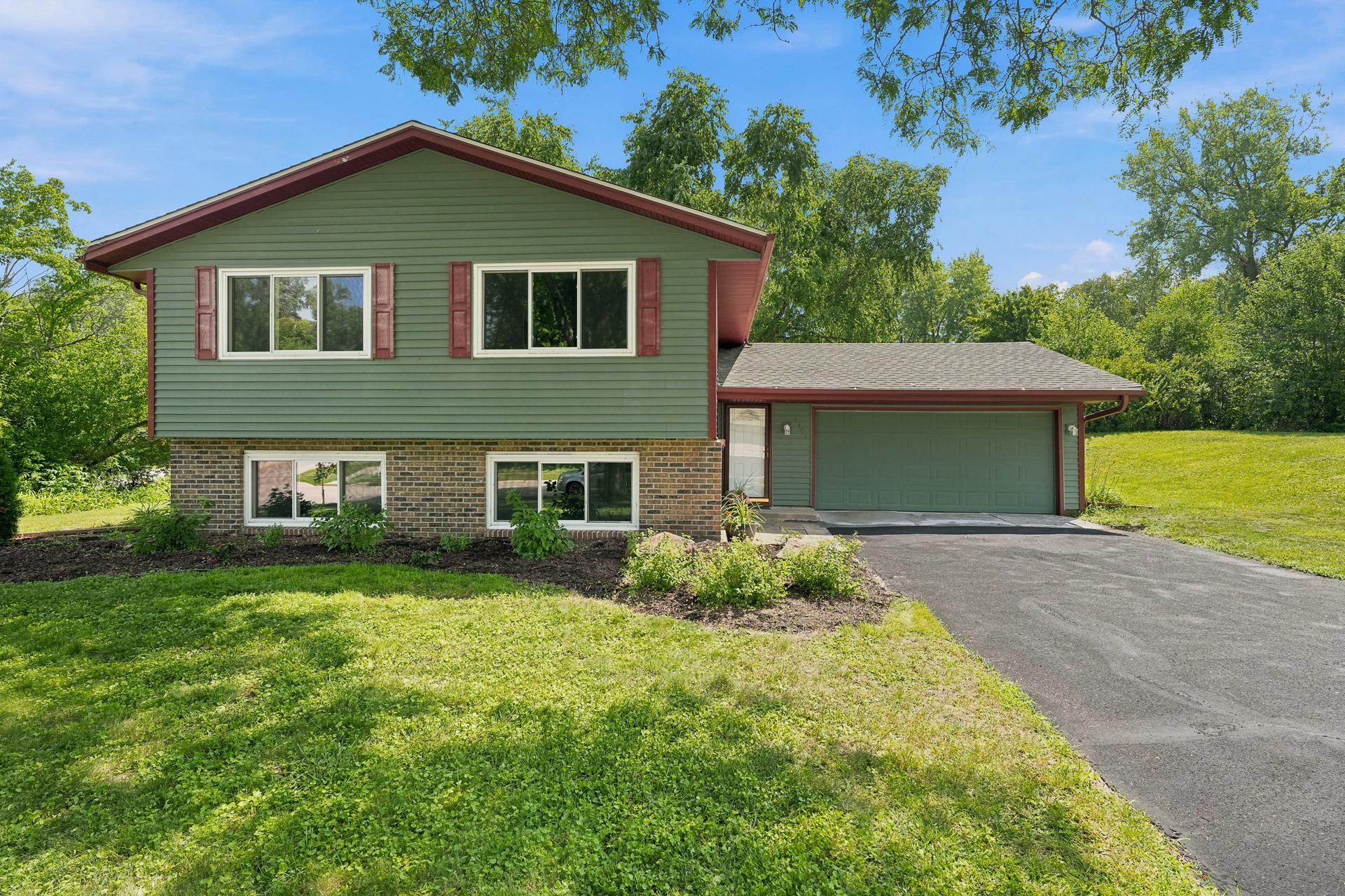 View of Residential at 9401 Briar Road, Bloomington MN 55437, Bloomington (2 of 40) - Mike Wilen | Minnesota Team Real Estate