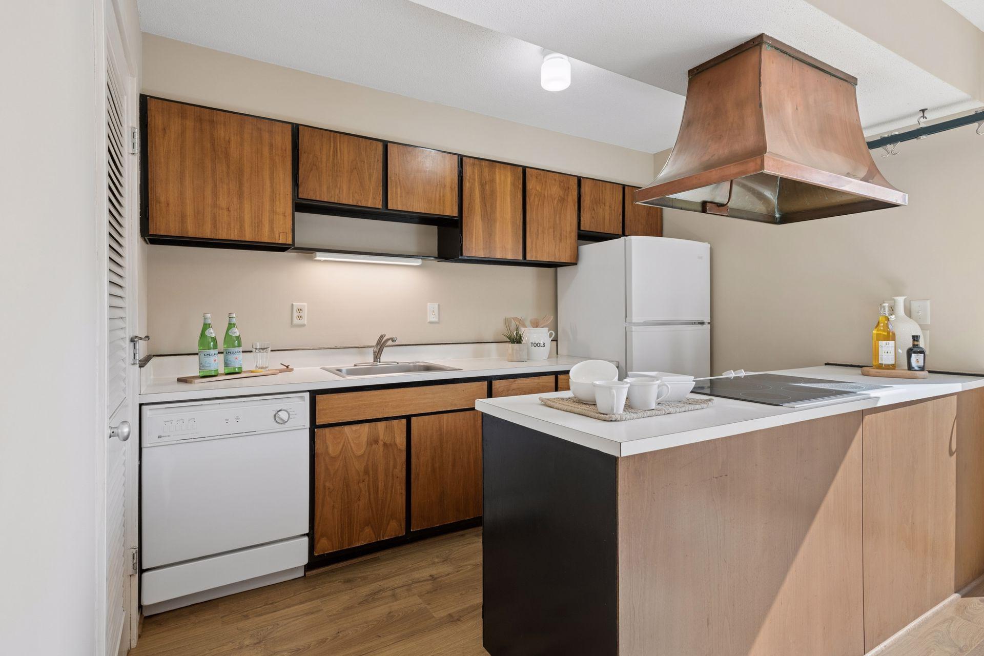 View of Residential at 6433 Barrie Road, Edina MN 55435, Edina (11 of 31) - Mike Wilen | Minnesota Team Real Estate