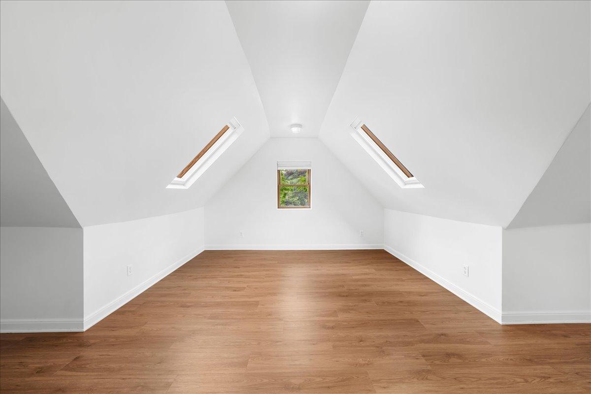 View of Residential at 2717 France Avenue, Minneapolis MN 55416, Minneapolis (25 of 55) - Mike Wilen | Minnesota Team Real Estate