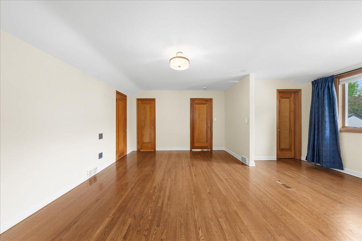View of Residential at 2717 France Avenue, Minneapolis MN 55416, Minneapolis (32 of 55) - Mike Wilen | Minnesota Team Real Estate