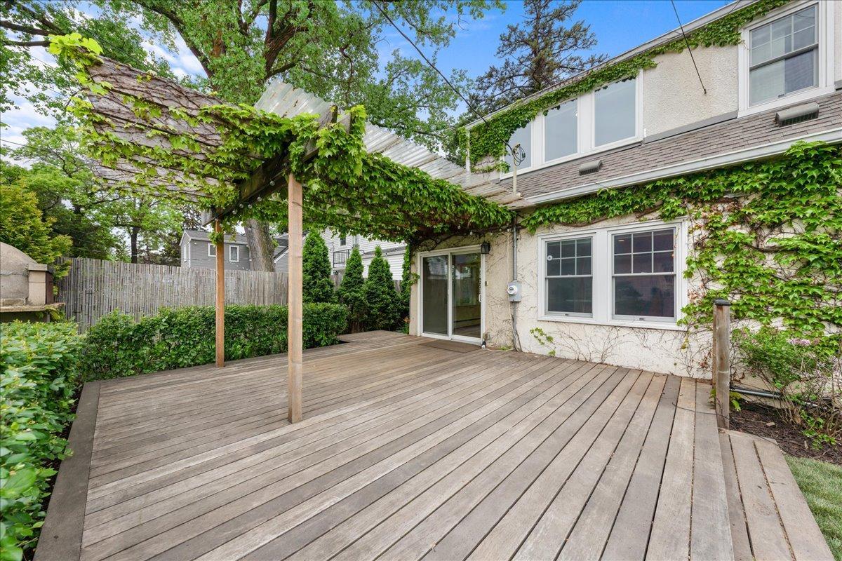 View of Residential at 2717 France Avenue, Minneapolis MN 55416, Minneapolis (45 of 55) - Mike Wilen | Minnesota Team Real Estate