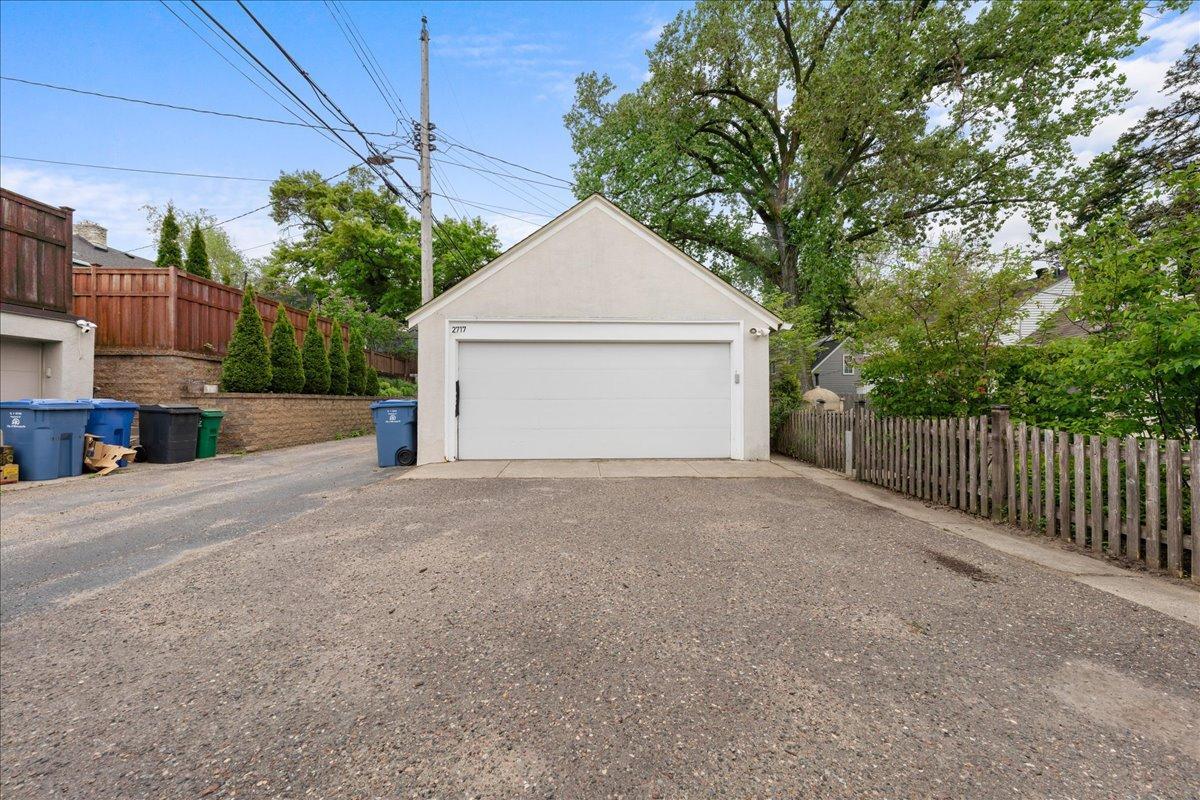 View of Residential at 2717 France Avenue, Minneapolis MN 55416, Minneapolis (48 of 55) - Mike Wilen | Minnesota Team Real Estate