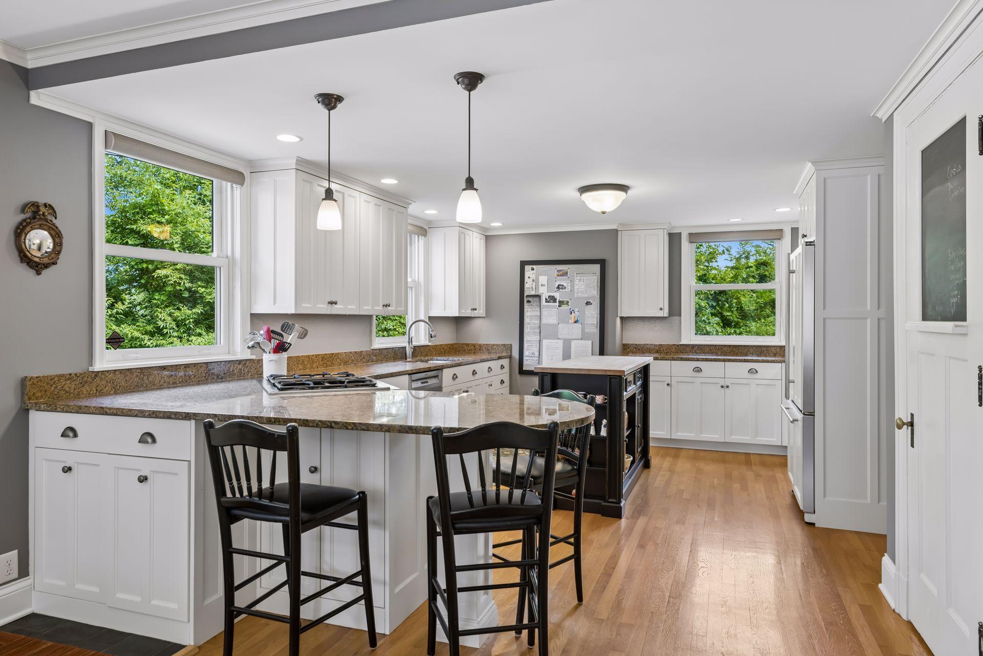 View of Residential at 1818 Kenwood Parkway, Minneapolis MN 55405, Minneapolis (30 of 60) - Mike Wilen | Minnesota Team Real Estate