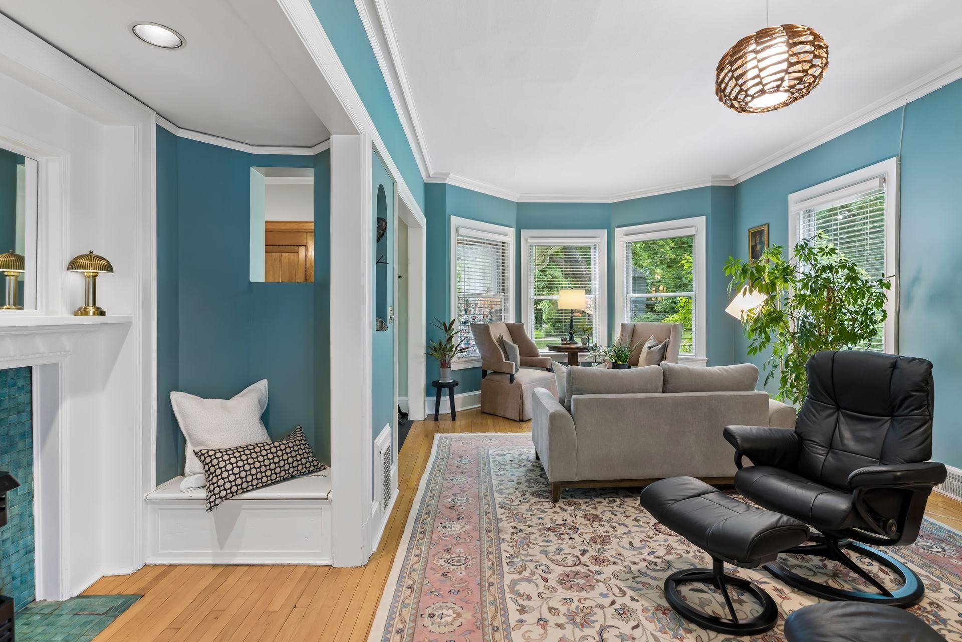View of Residential at 1818 Kenwood Parkway, Minneapolis MN 55405, Minneapolis (21 of 60) - Mike Wilen | Minnesota Team Real Estate