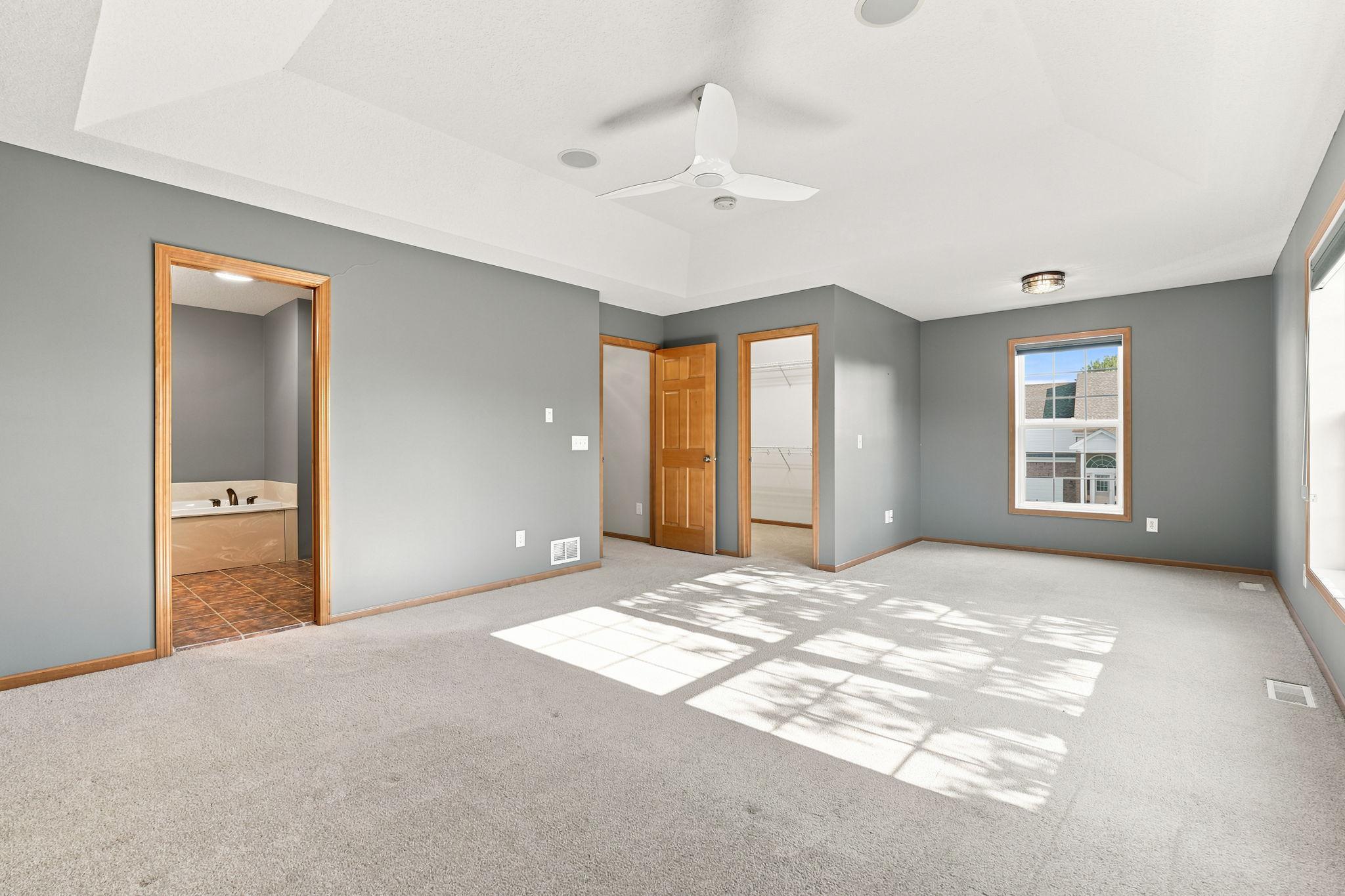 View of Residential at 7143 Arthur Drive, Woodbury MN 55125, Woodbury (13 of 26) - Mike Wilen | Minnesota Team Real Estate