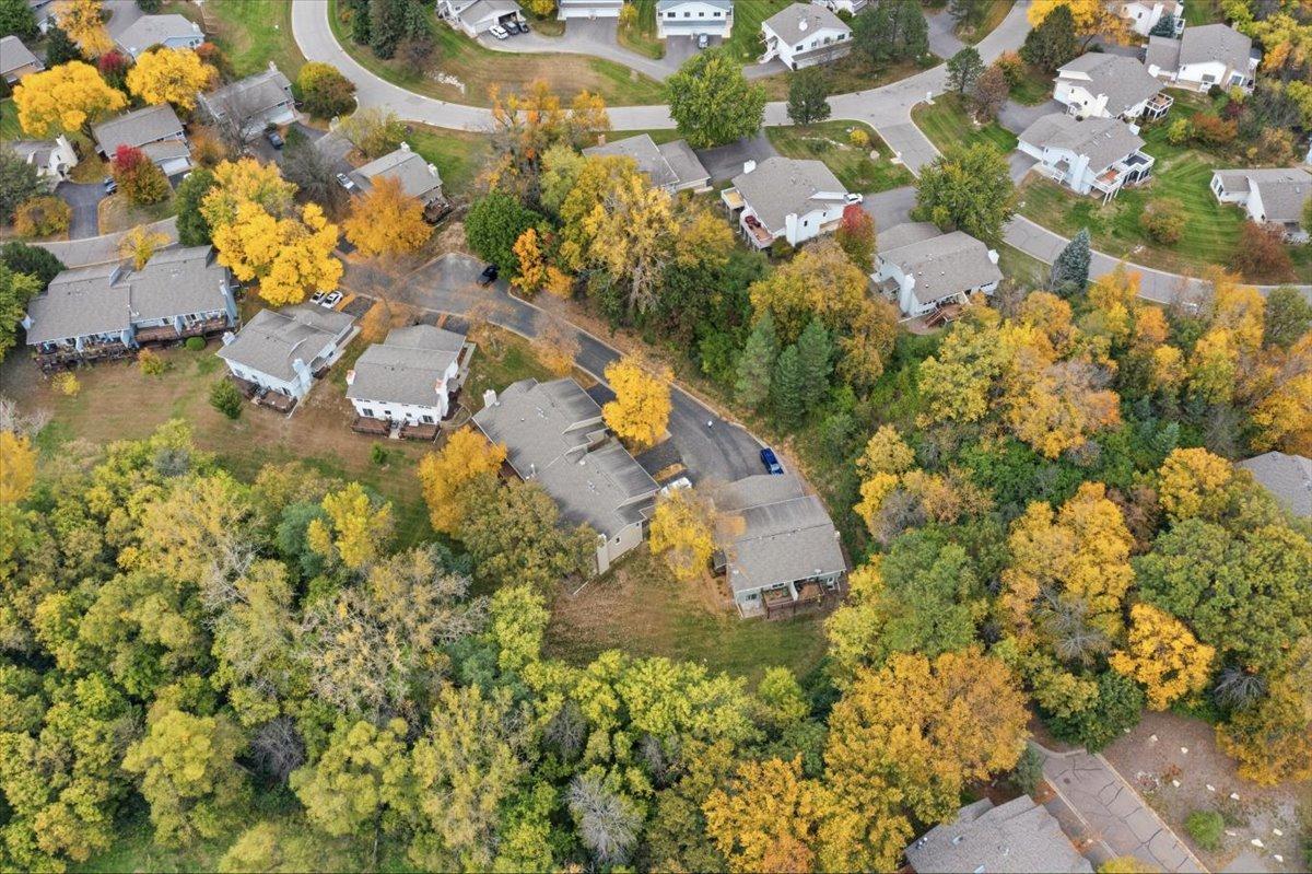 View of Residential at 18321 Creeks Bend Drive, Minnetonka MN 55345, Minnetonka (41 of 50) - Mike Wilen | Minnesota Team Real Estate