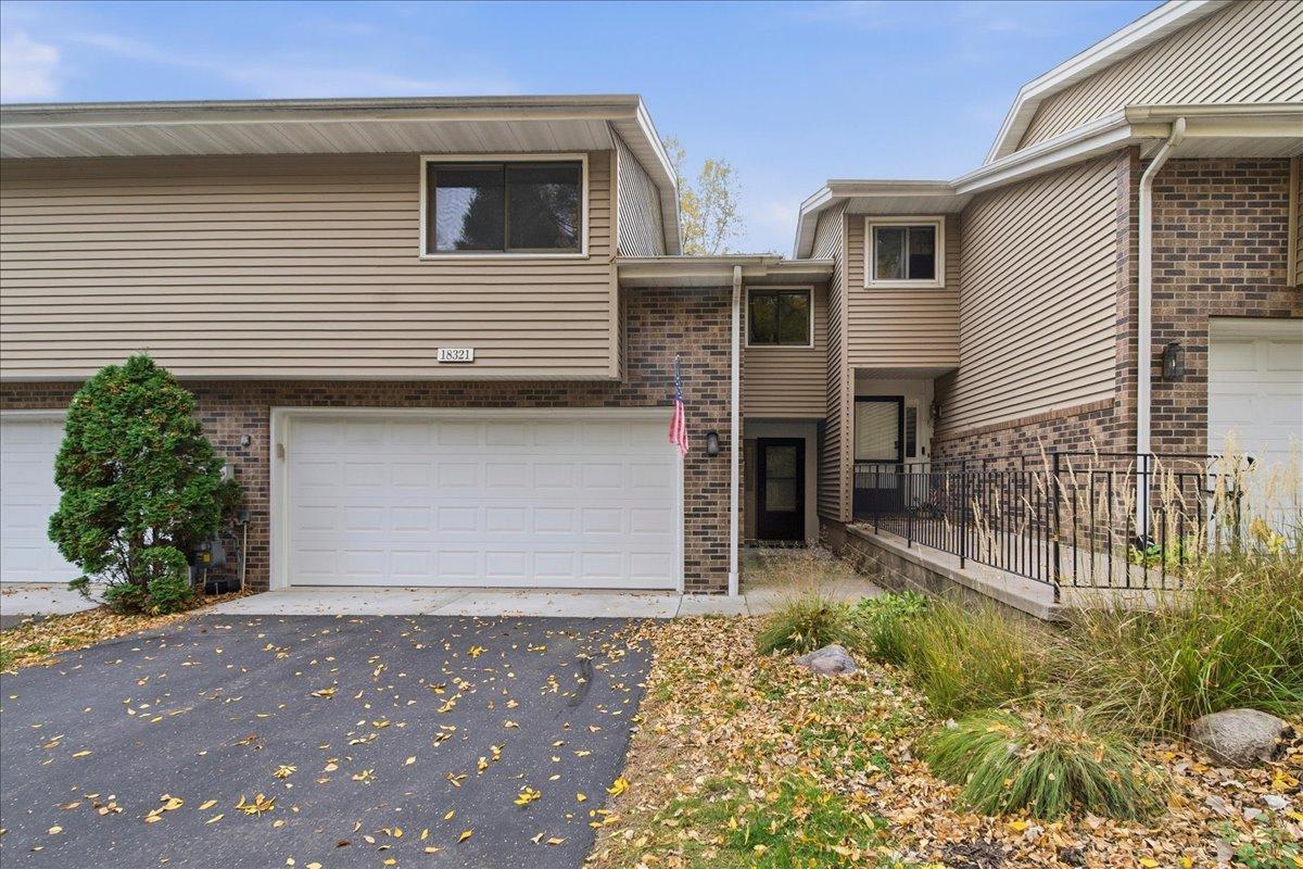 View of Residential at 18321 Creeks Bend Drive, Minnetonka MN 55345, Minnetonka (39 of 50) - Mike Wilen | Minnesota Team Real Estate