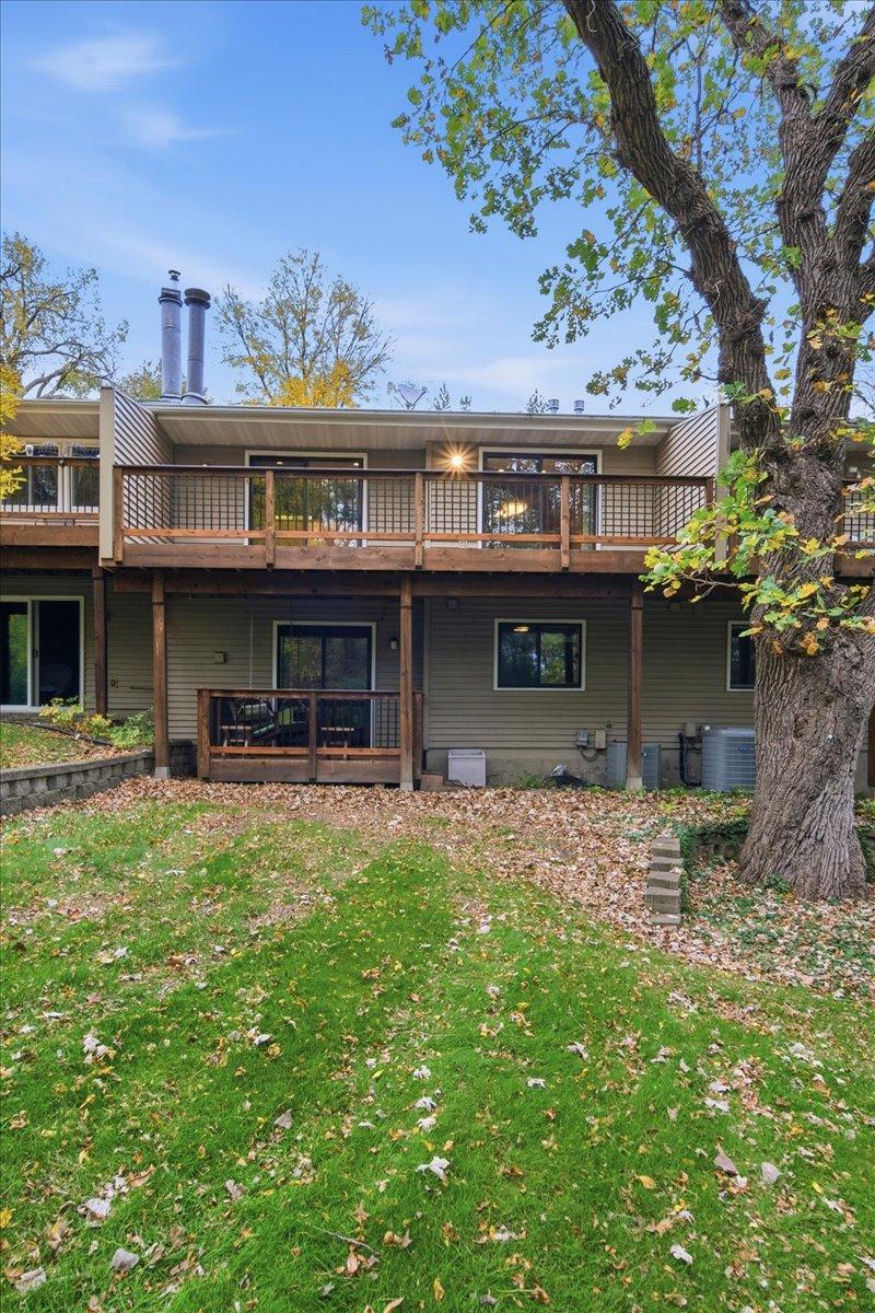 View of Residential at 18321 Creeks Bend Drive, Minnetonka MN 55345, Minnetonka (38 of 50) - Mike Wilen | Minnesota Team Real Estate