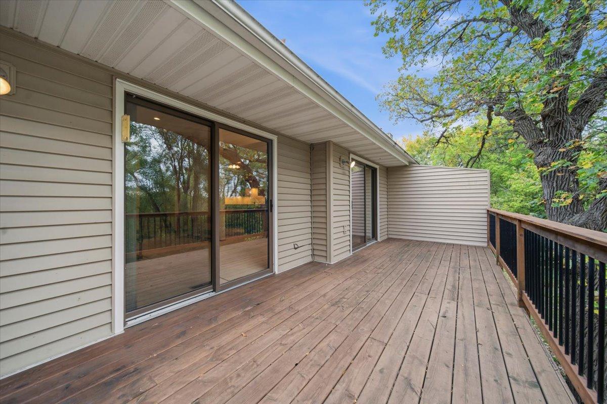 View of Residential at 18321 Creeks Bend Drive, Minnetonka MN 55345, Minnetonka (36 of 50) - Mike Wilen | Minnesota Team Real Estate