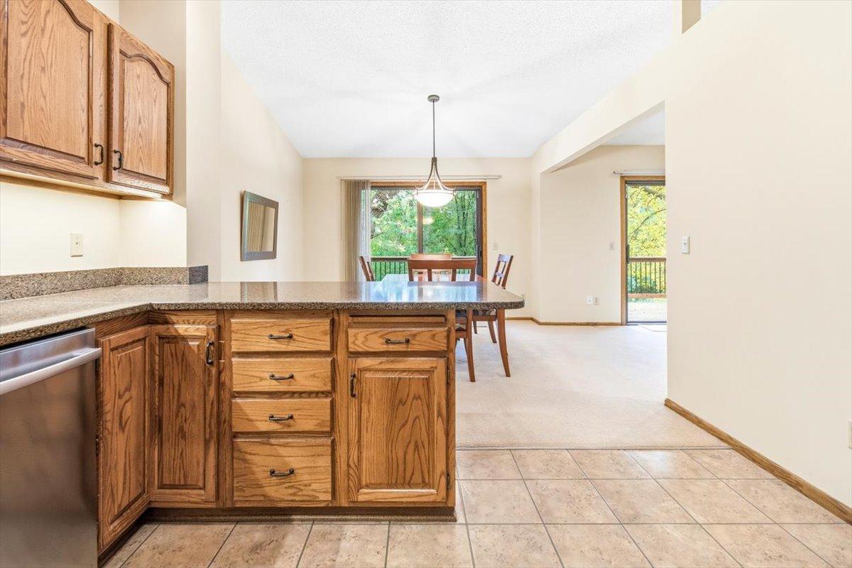 View of Residential at 18321 Creeks Bend Drive, Minnetonka MN 55345, Minnetonka (16 of 50) - Mike Wilen | Minnesota Team Real Estate