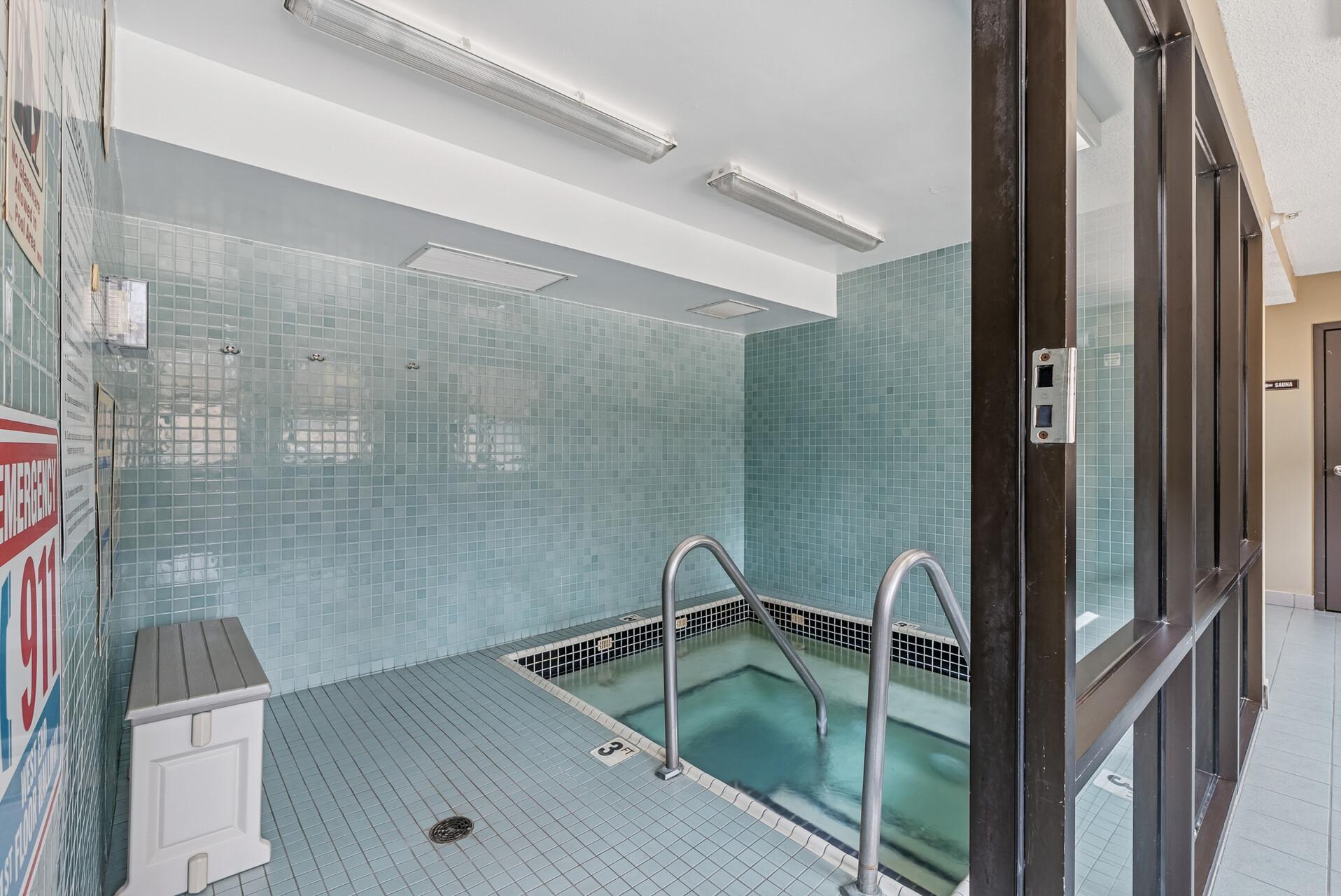 View of Residential at 401 1st Street #423, Minneapolis MN 55401, Minneapolis (50 of 79) - Mike Wilen | Minnesota Team Real Estate