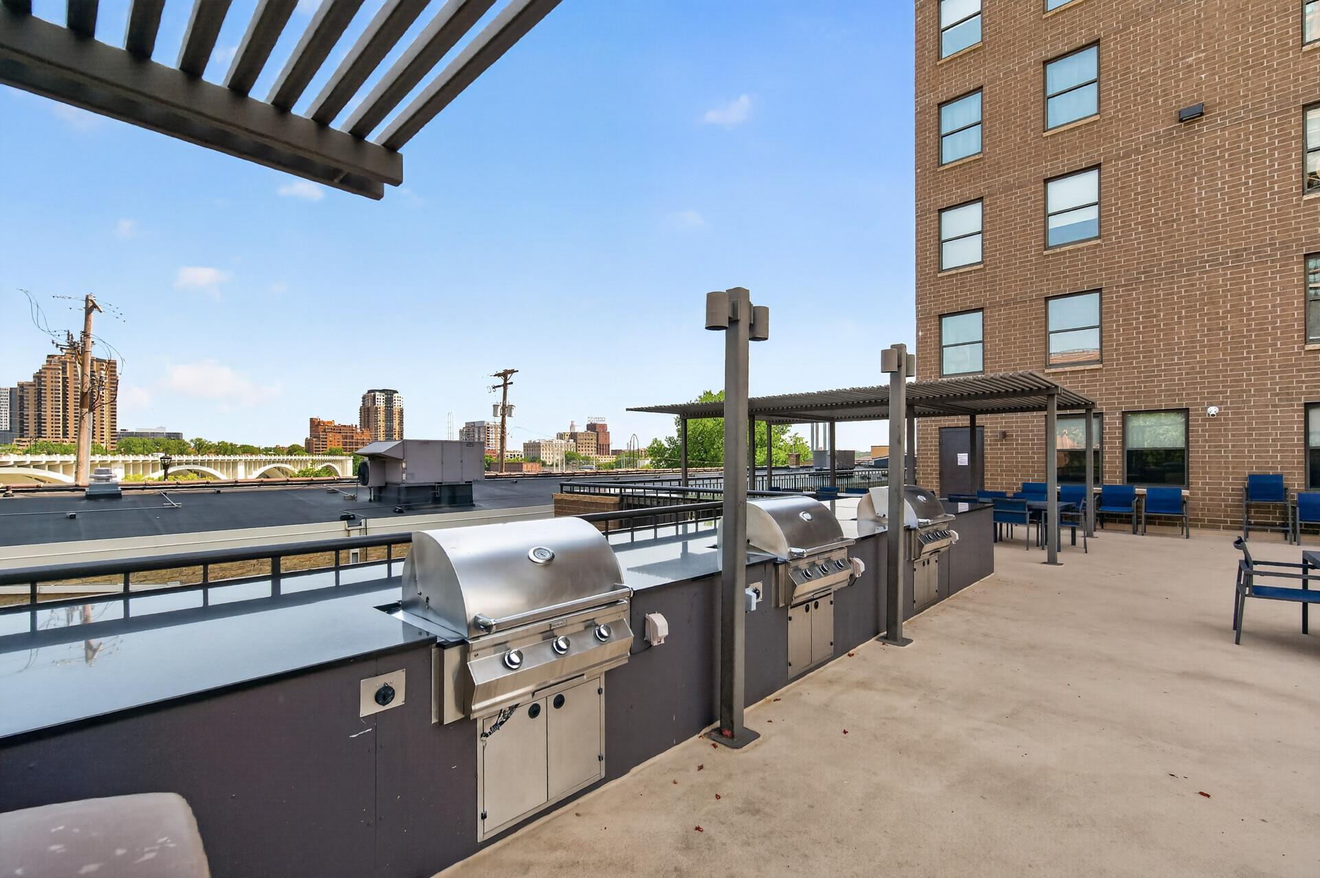 View of Residential at 401 1st Street #423, Minneapolis MN 55401, Minneapolis (46 of 79) - Mike Wilen | Minnesota Team Real Estate