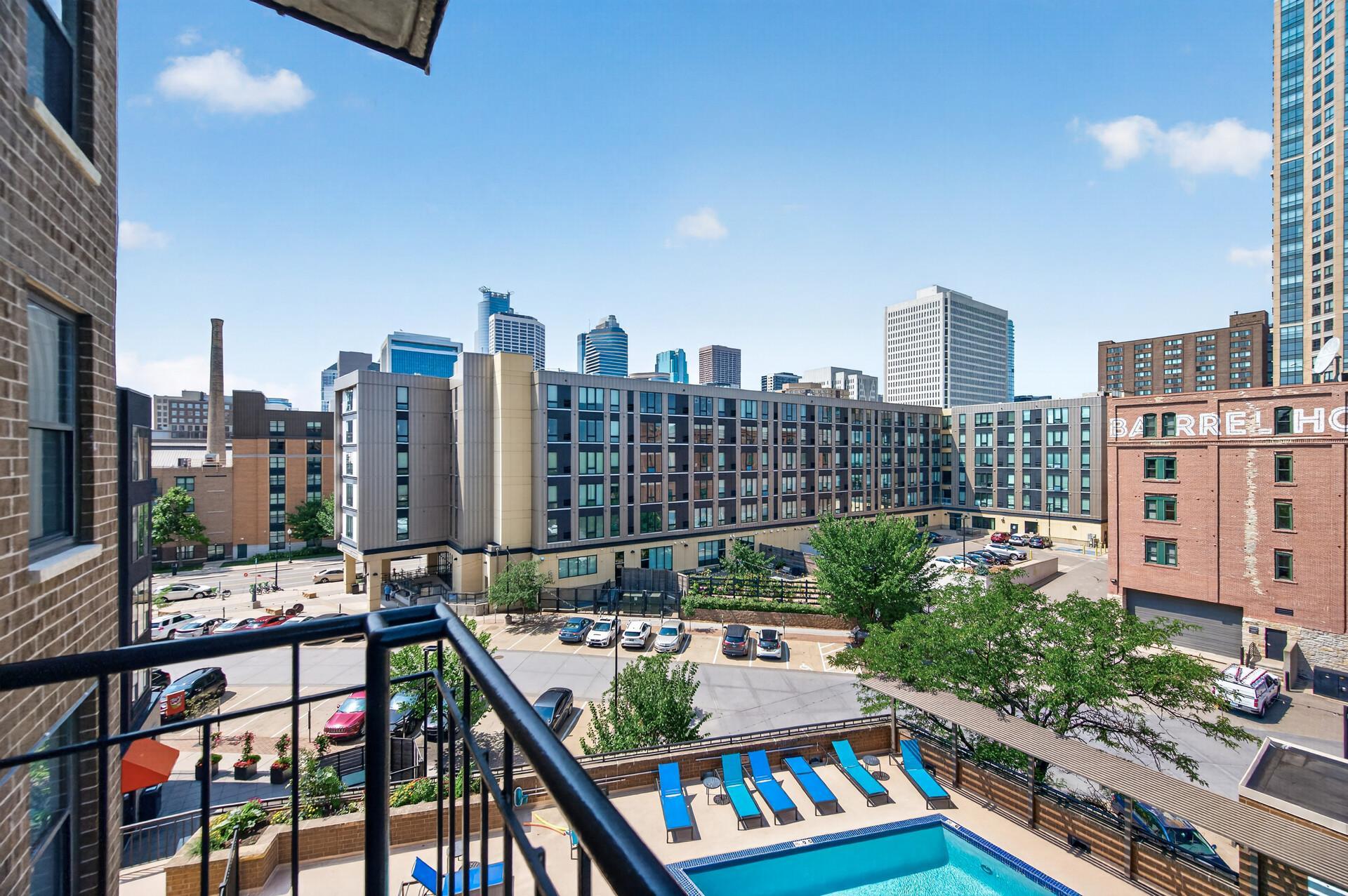 View of Residential at 401 1st Street #423, Minneapolis MN 55401, Minneapolis (40 of 79) - Mike Wilen | Minnesota Team Real Estate
