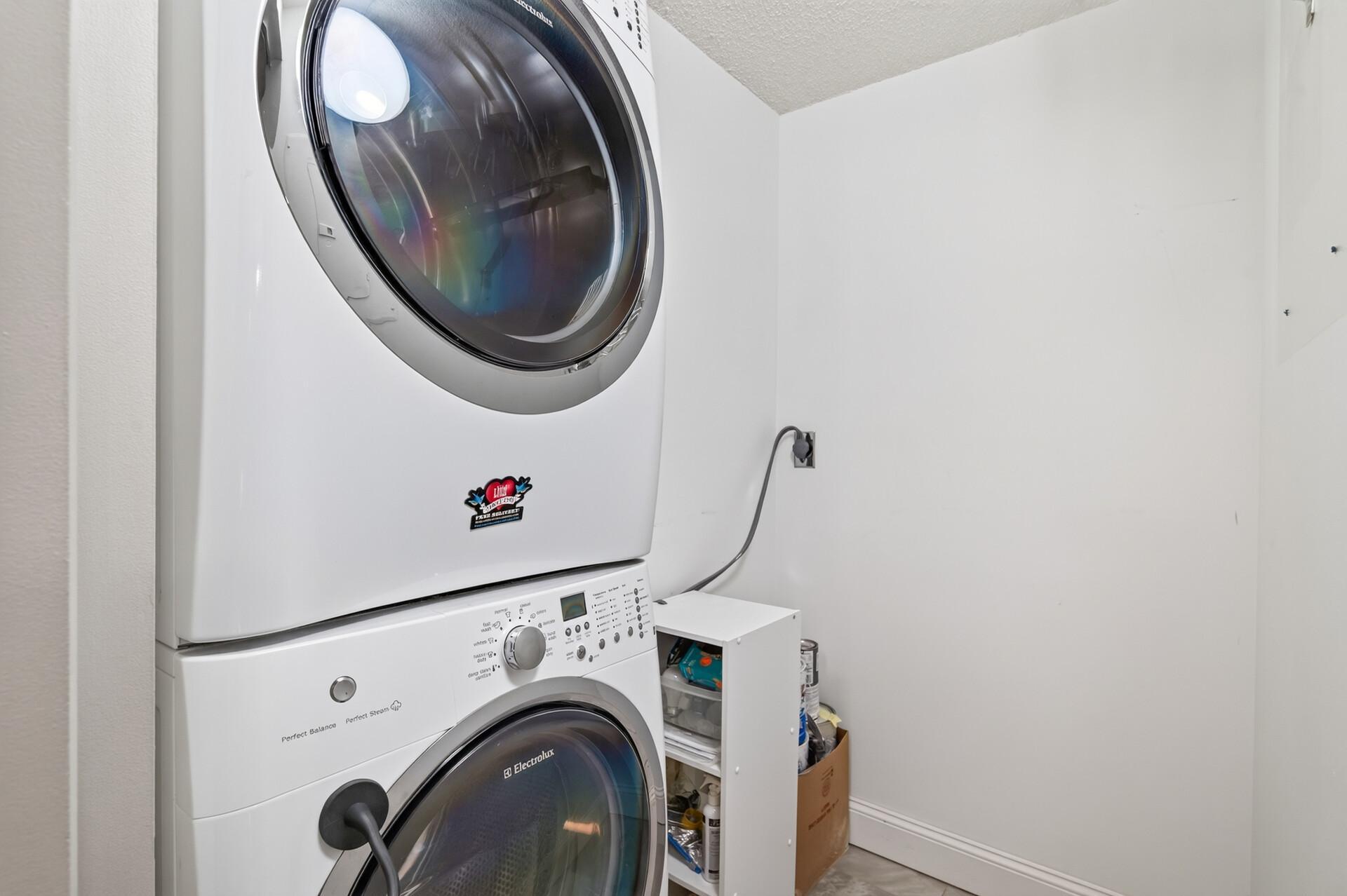View of Residential at 401 1st Street #423, Minneapolis MN 55401, Minneapolis (37 of 79) - Mike Wilen | Minnesota Team Real Estate