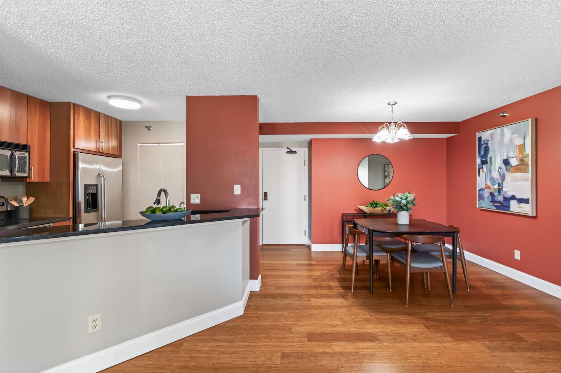 View of Residential at 401 1st Street #423, Minneapolis MN 55401, Minneapolis (14 of 79) - Mike Wilen | Minnesota Team Real Estate