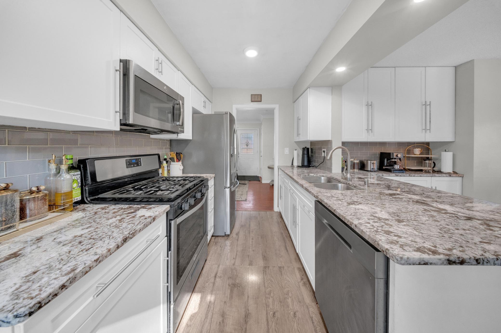 View of Residential at 2765 Merrill Street, Roseville MN 55113, Roseville (5 of 44) - Mike Wilen | Minnesota Team Real Estate