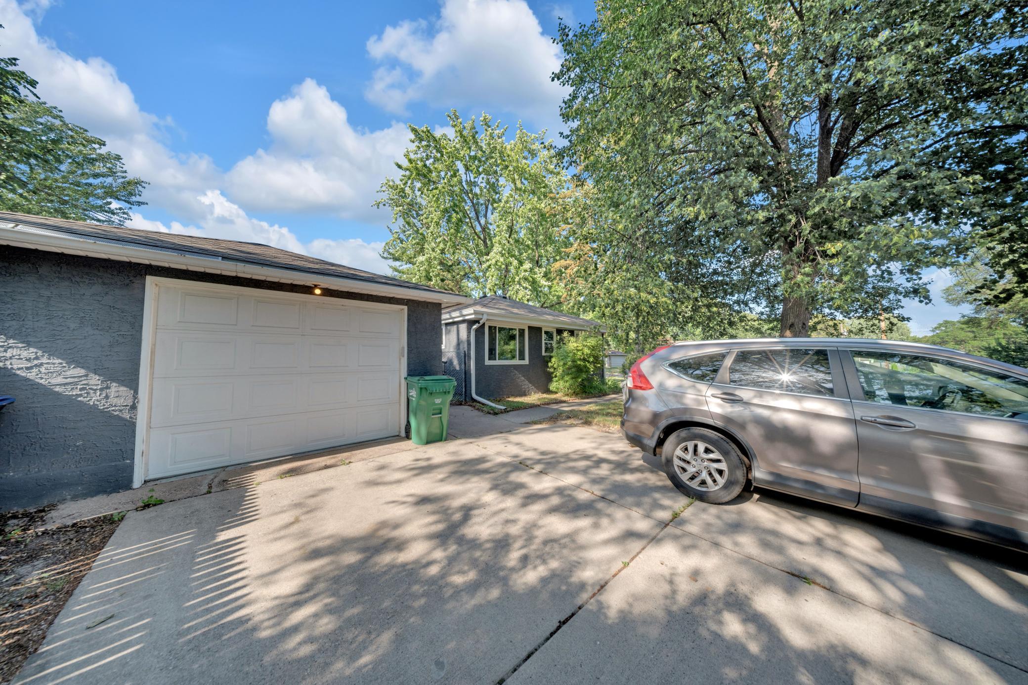 View of Residential at 2765 Merrill Street, Roseville MN 55113, Roseville (26 of 44) - Mike Wilen | Minnesota Team Real Estate