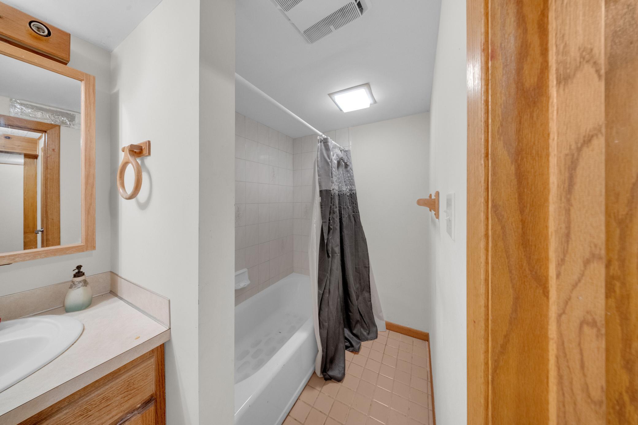 View of Residential at 2765 Merrill Street, Roseville MN 55113, Roseville (20 of 44) - Mike Wilen | Minnesota Team Real Estate