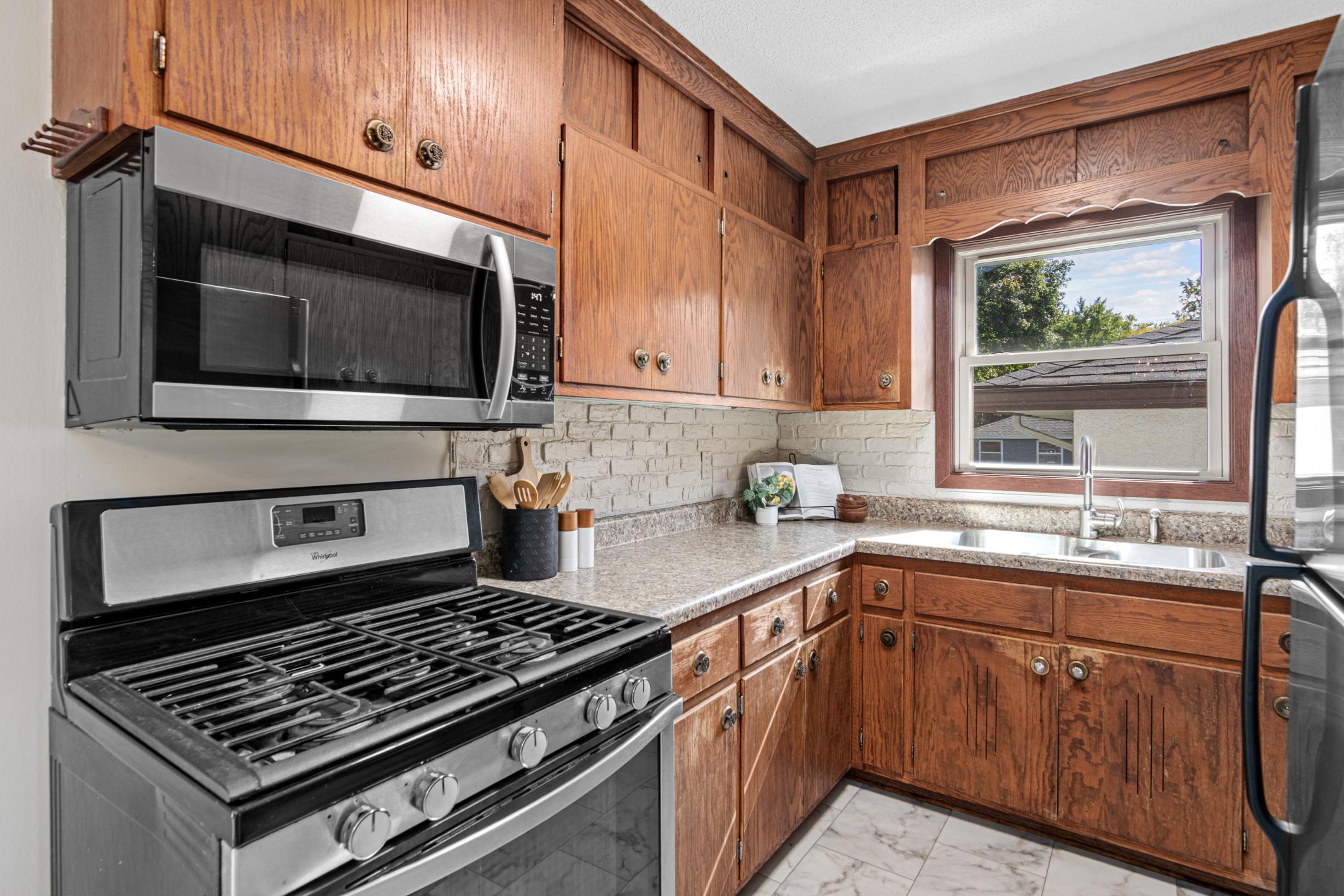 View of Residential at 6516 Georgia Avenue, Brooklyn Park MN 55428, Brooklyn Park (10 of 31) - Mike Wilen | Minnesota Team Real Estate