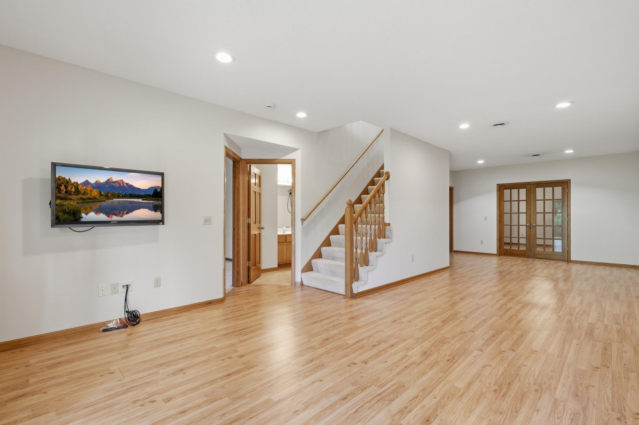 View of Residential at 18220 Cattail Court, Eden Prairie MN 55346, Eden Prairie (48 of 66) - Mike Wilen | Minnesota Team Real Estate