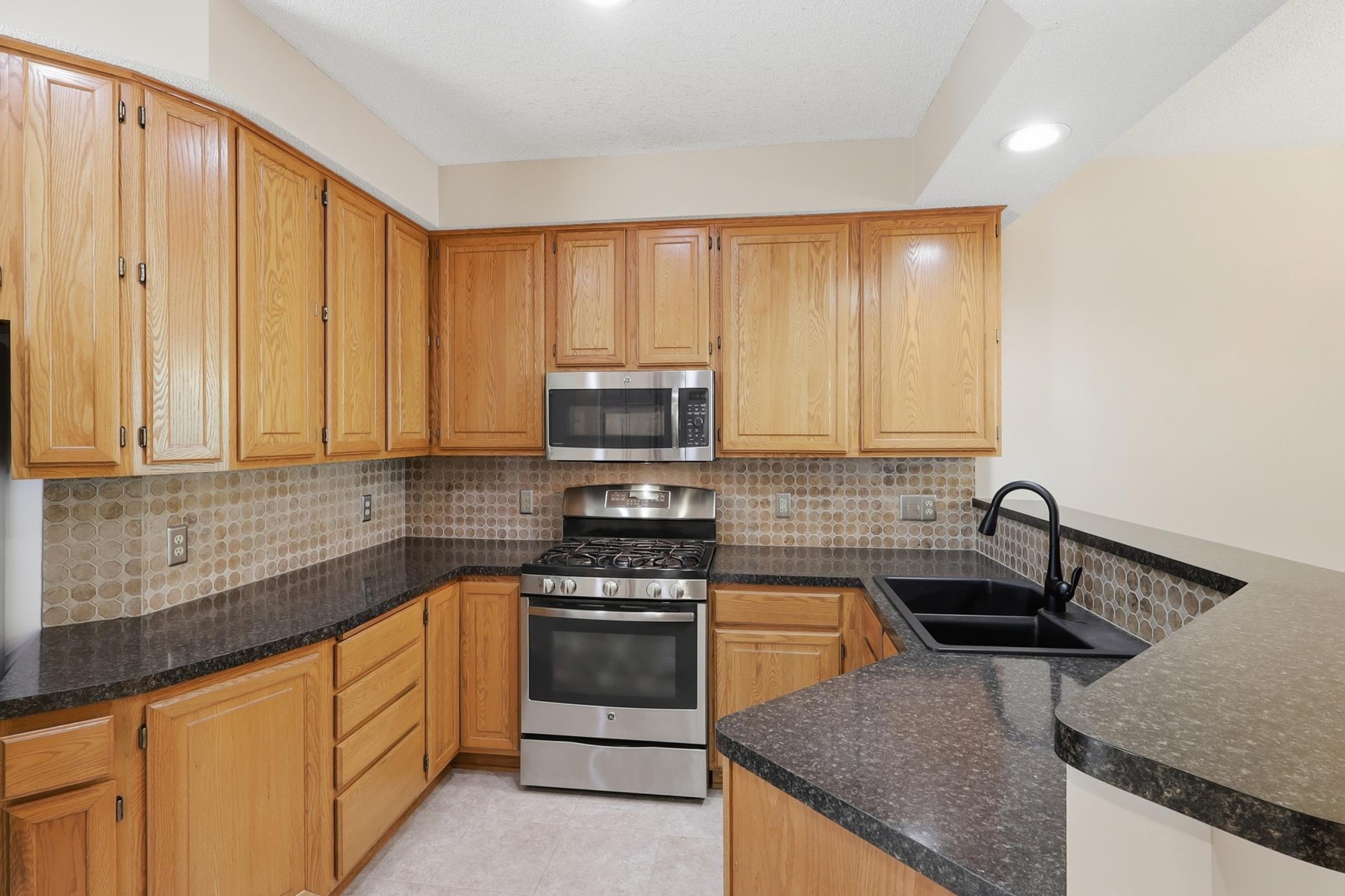 View of Residential at 18220 Cattail Court, Eden Prairie MN 55346, Eden Prairie (17 of 66) - Mike Wilen | Minnesota Team Real Estate