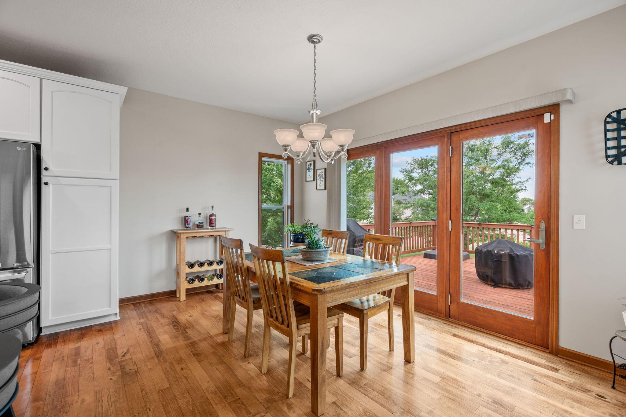 View of Residential at 950 Drew Drive, Woodbury MN 55129, Woodbury (13 of 49) - Mike Wilen | Minnesota Team Real Estate