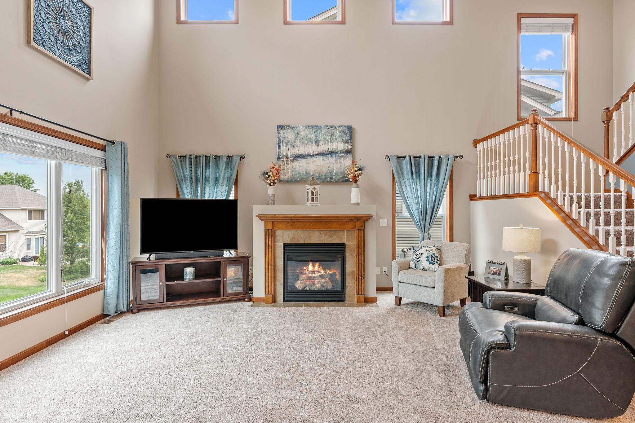 View of Residential at 950 Drew Drive, Woodbury MN 55129, Woodbury (7 of 49) - Mike Wilen | Minnesota Team Real Estate