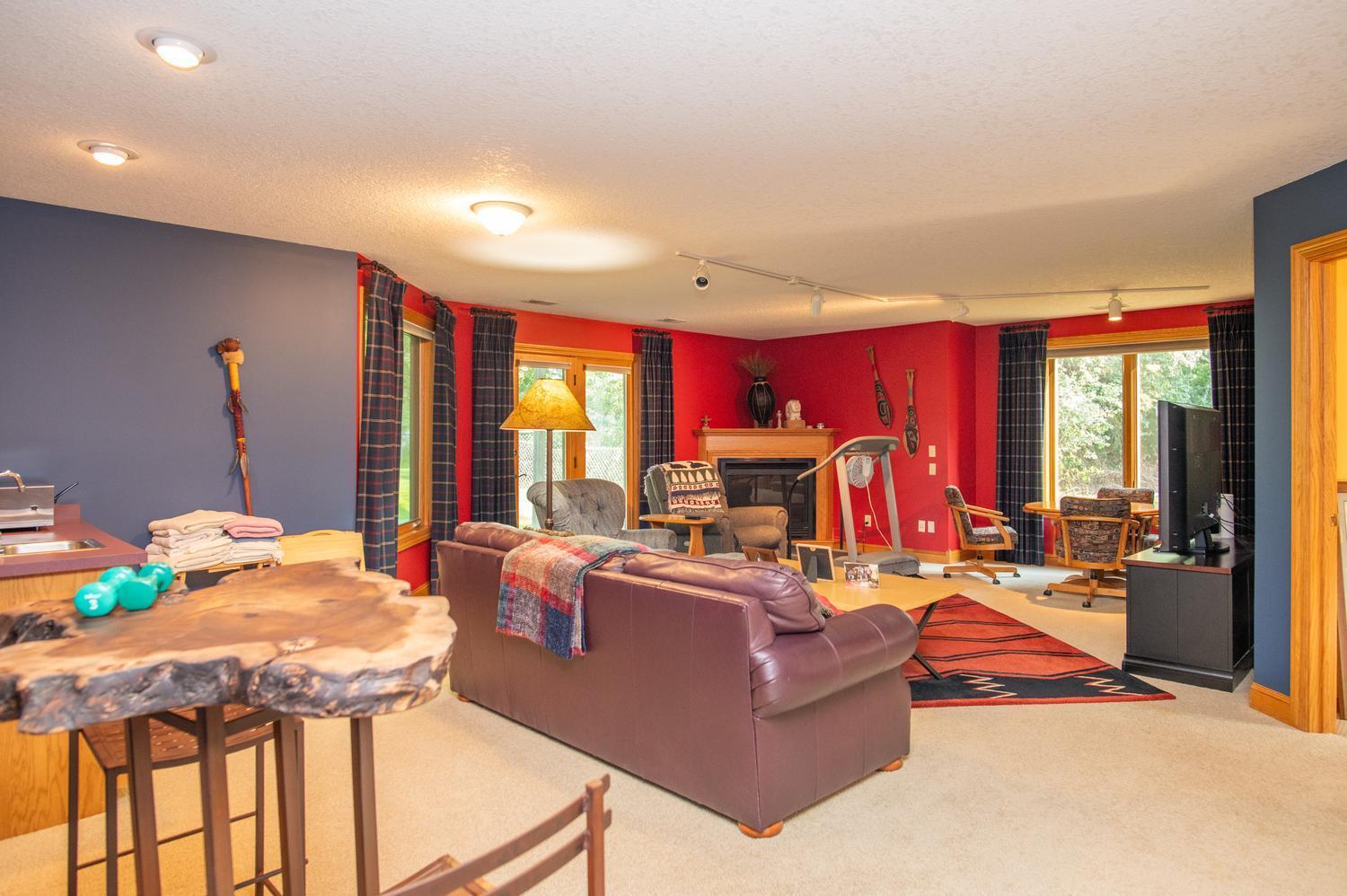 View of Residential at 9311 Harpers Court, Blaine MN 55449, Blaine (20 of 35) - Mike Wilen | Minnesota Team Real Estate