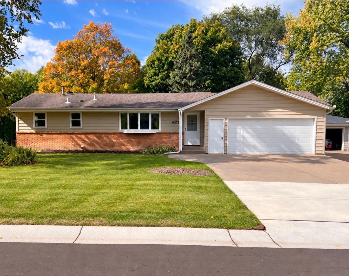 View of Single Family at 6573 Berkshire Lane, Maple Grove - Mike Wilen | Minnesota Team Real Estate