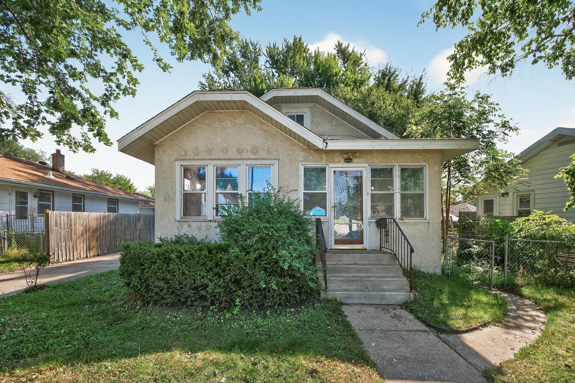 View of Residential at 834 Iroquois Avenue, Saint Paul MN 55119, Saint Paul (3 of 28) - Mike Wilen | Minnesota Team Real Estate