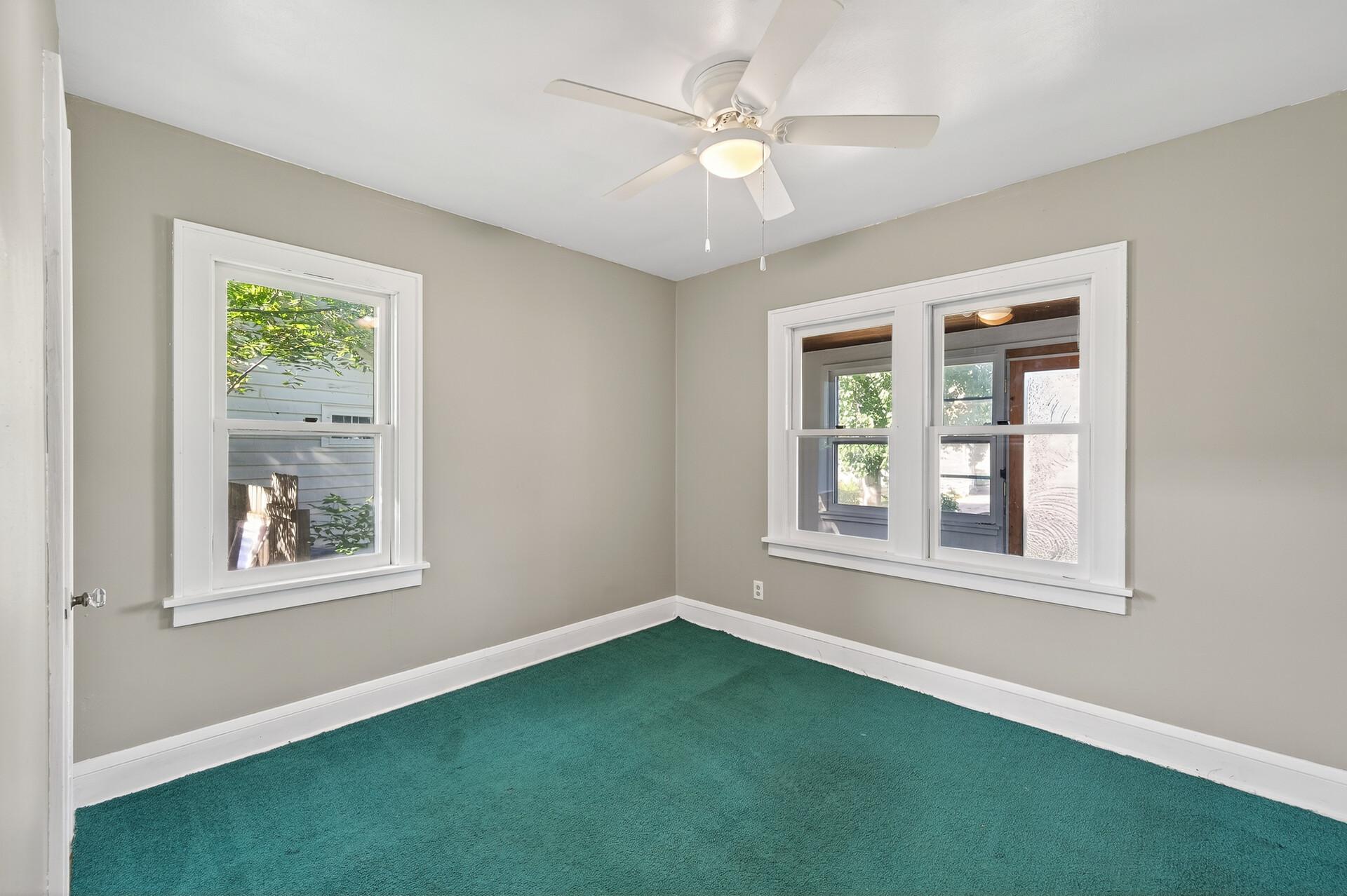 View of Residential at 834 Iroquois Avenue, Saint Paul MN 55119, Saint Paul (16 of 28) - Mike Wilen | Minnesota Team Real Estate