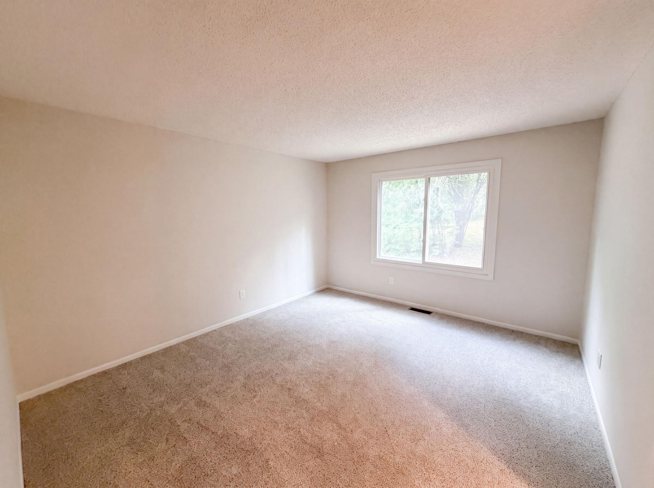 View of Residential at 2509 Oakwood Drive, Burnsville MN 55306, Burnsville (17 of 29) - Mike Wilen | Minnesota Team Real Estate