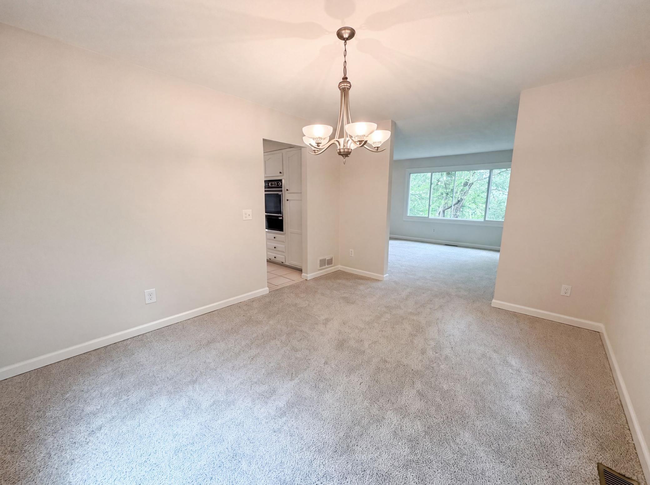 View of Residential at 2509 Oakwood Drive, Burnsville MN 55306, Burnsville (12 of 29) - Mike Wilen | Minnesota Team Real Estate