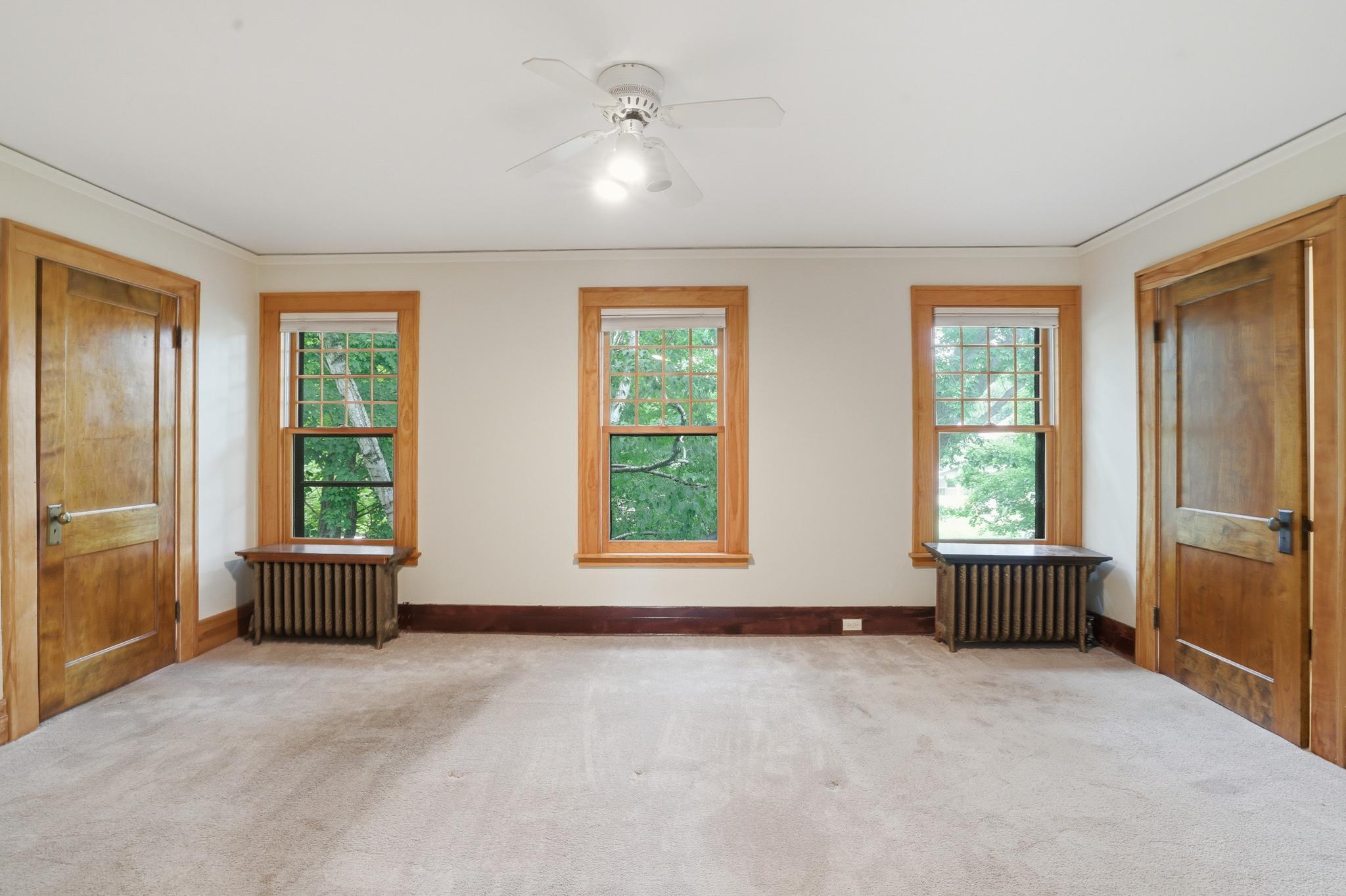 View of Residential at 2140 Dayton Avenue, Saint Paul MN 55104, Saint Paul (11 of 28) - Mike Wilen | Minnesota Team Real Estate