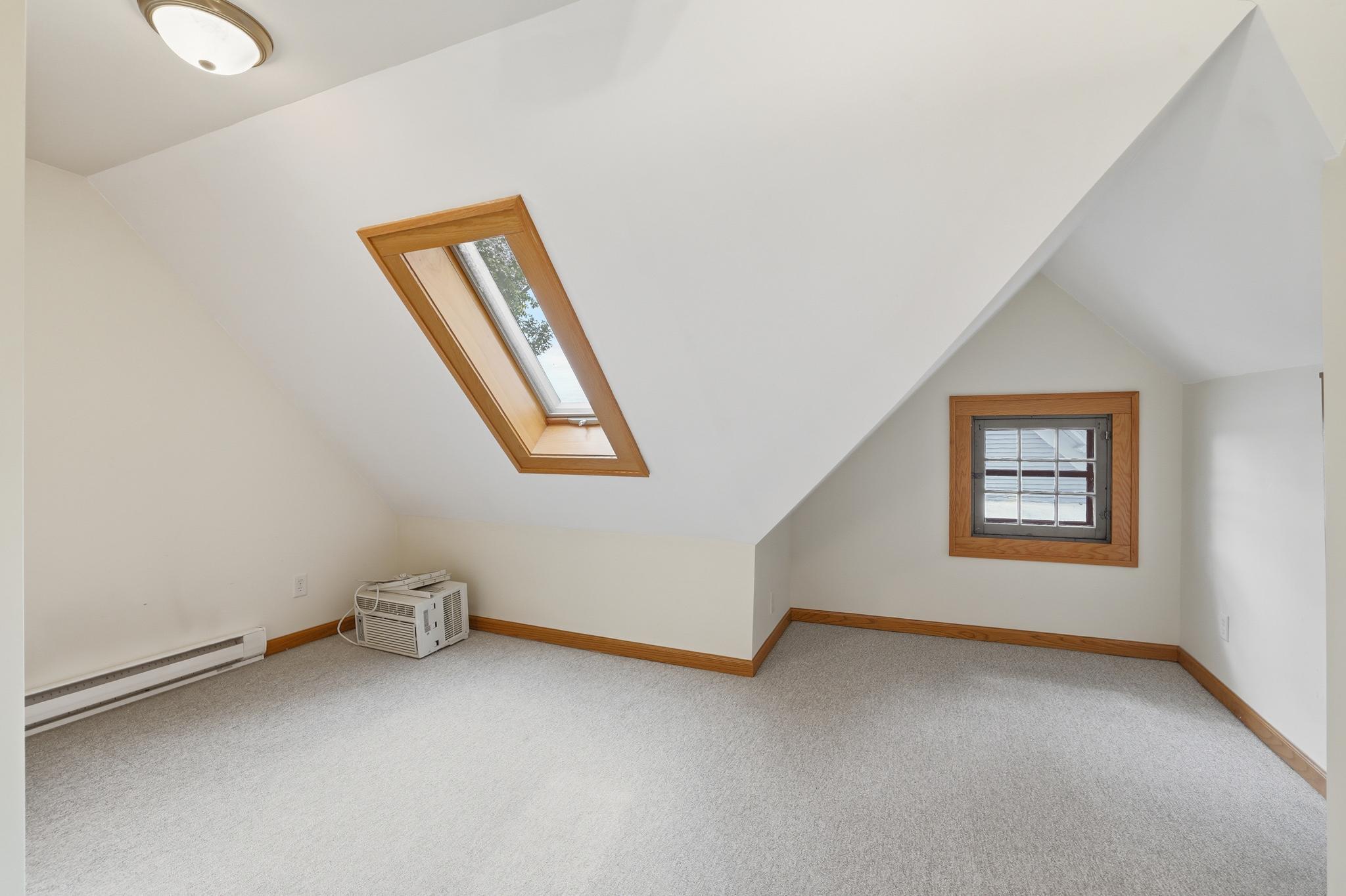 View of Residential at 2140 Dayton Avenue, Saint Paul MN 55104, Saint Paul (20 of 28) - Mike Wilen | Minnesota Team Real Estate