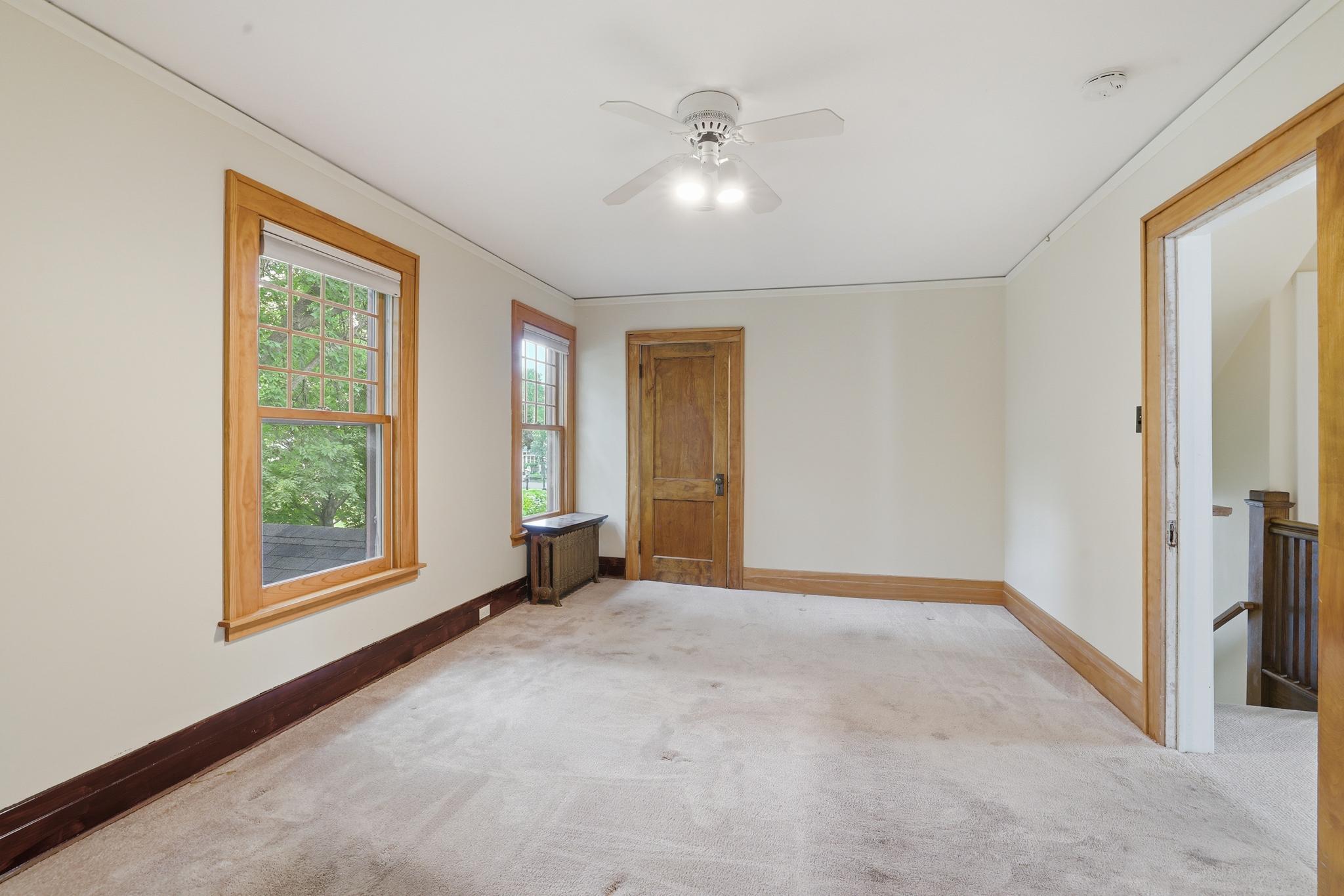 View of Residential at 2140 Dayton Avenue, Saint Paul MN 55104, Saint Paul (12 of 28) - Mike Wilen | Minnesota Team Real Estate