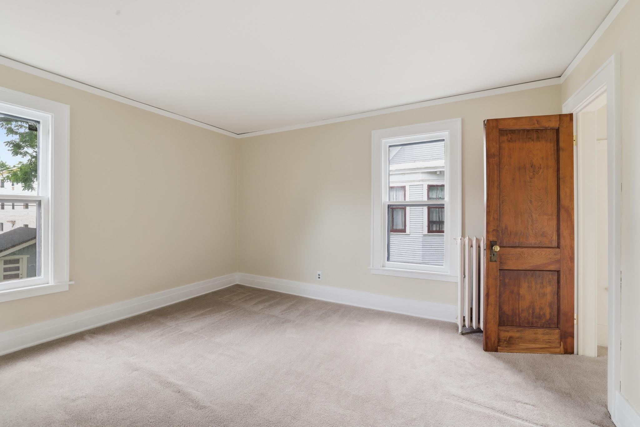 View of Residential at 2140 Dayton Avenue, Saint Paul MN 55104, Saint Paul (15 of 28) - Mike Wilen | Minnesota Team Real Estate